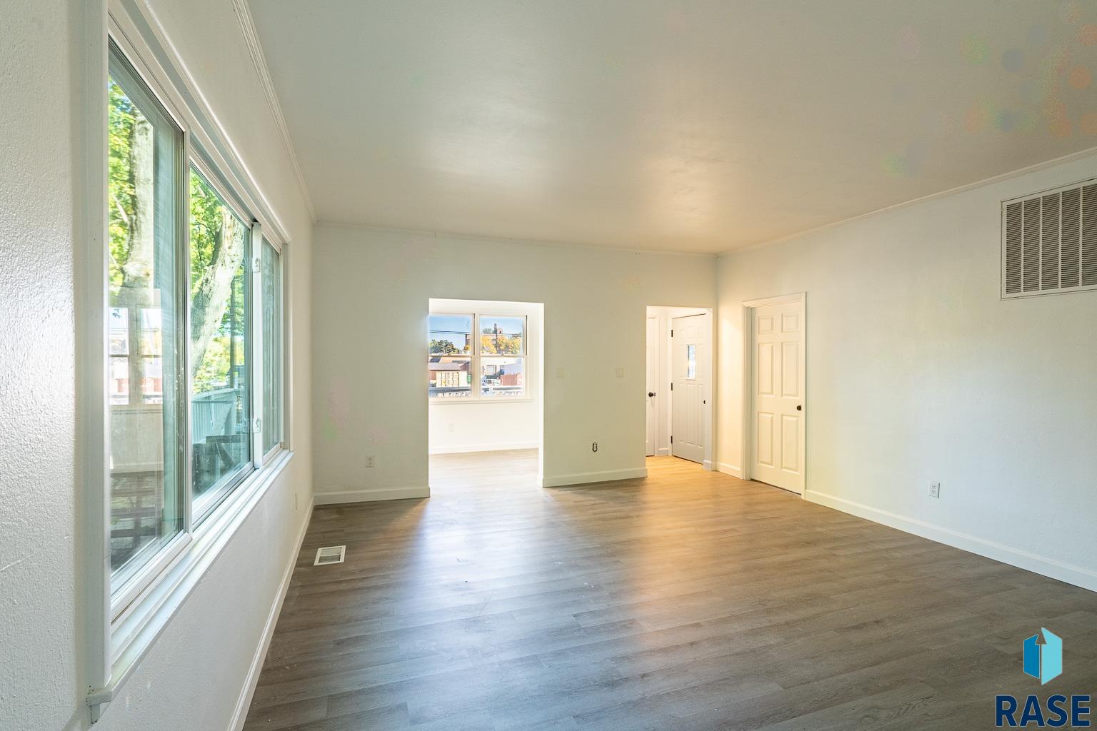 2609 W 26th St Street, Sioux Falls, South Dakota image 5