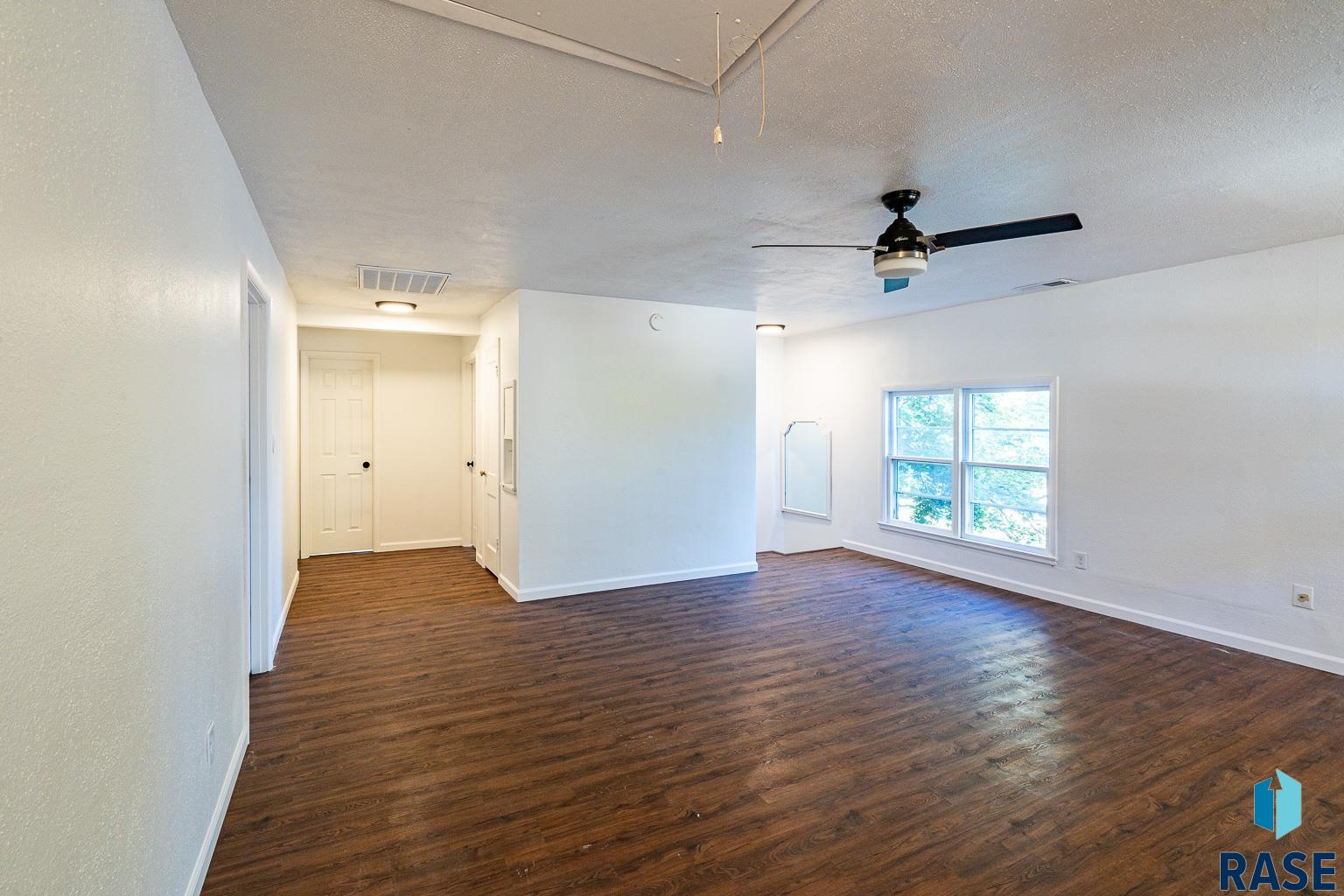 2609 W 26th St Street, Sioux Falls, South Dakota image 25