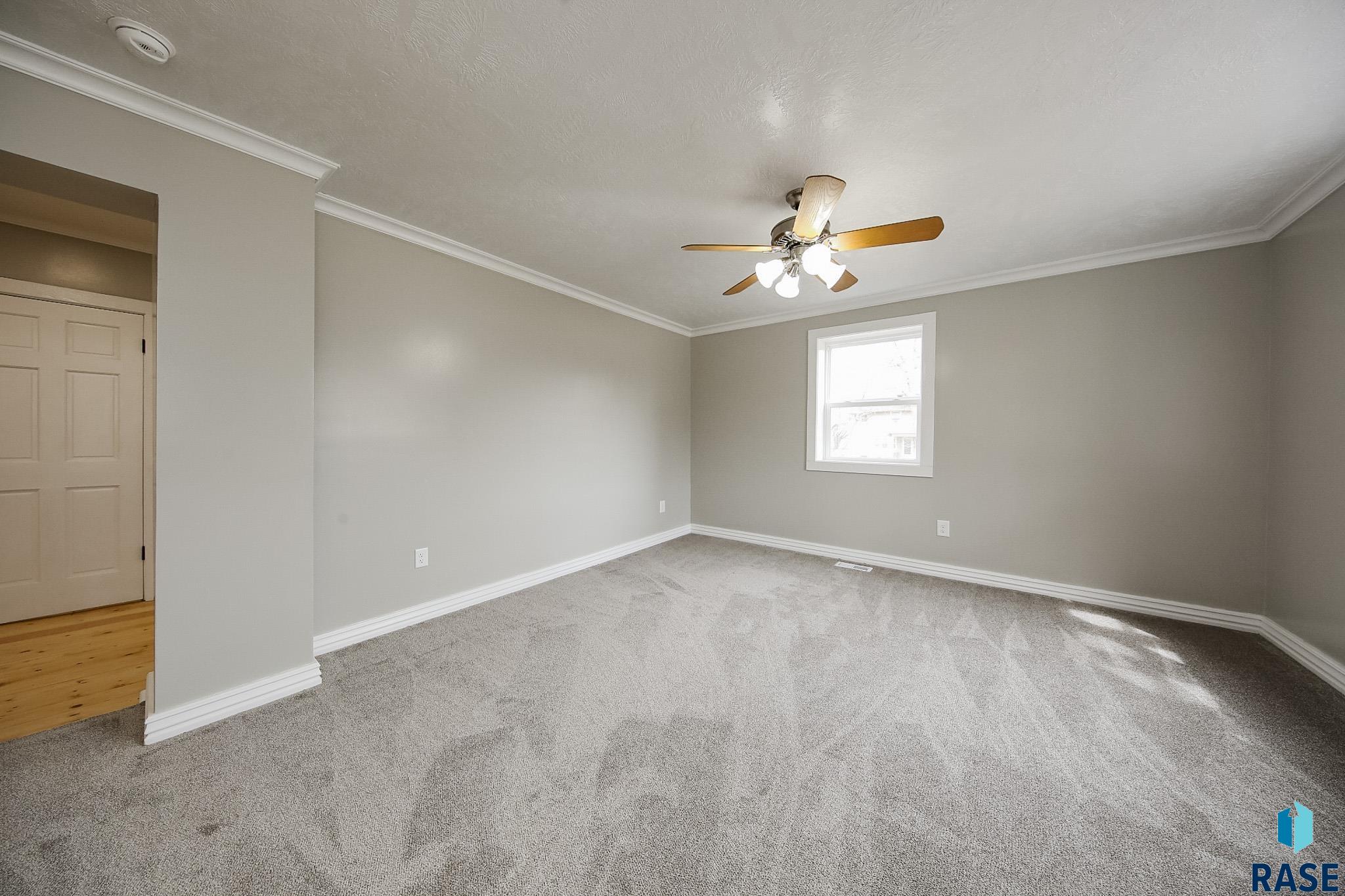 111 N 6th St Street, Beresford, South Dakota image 7