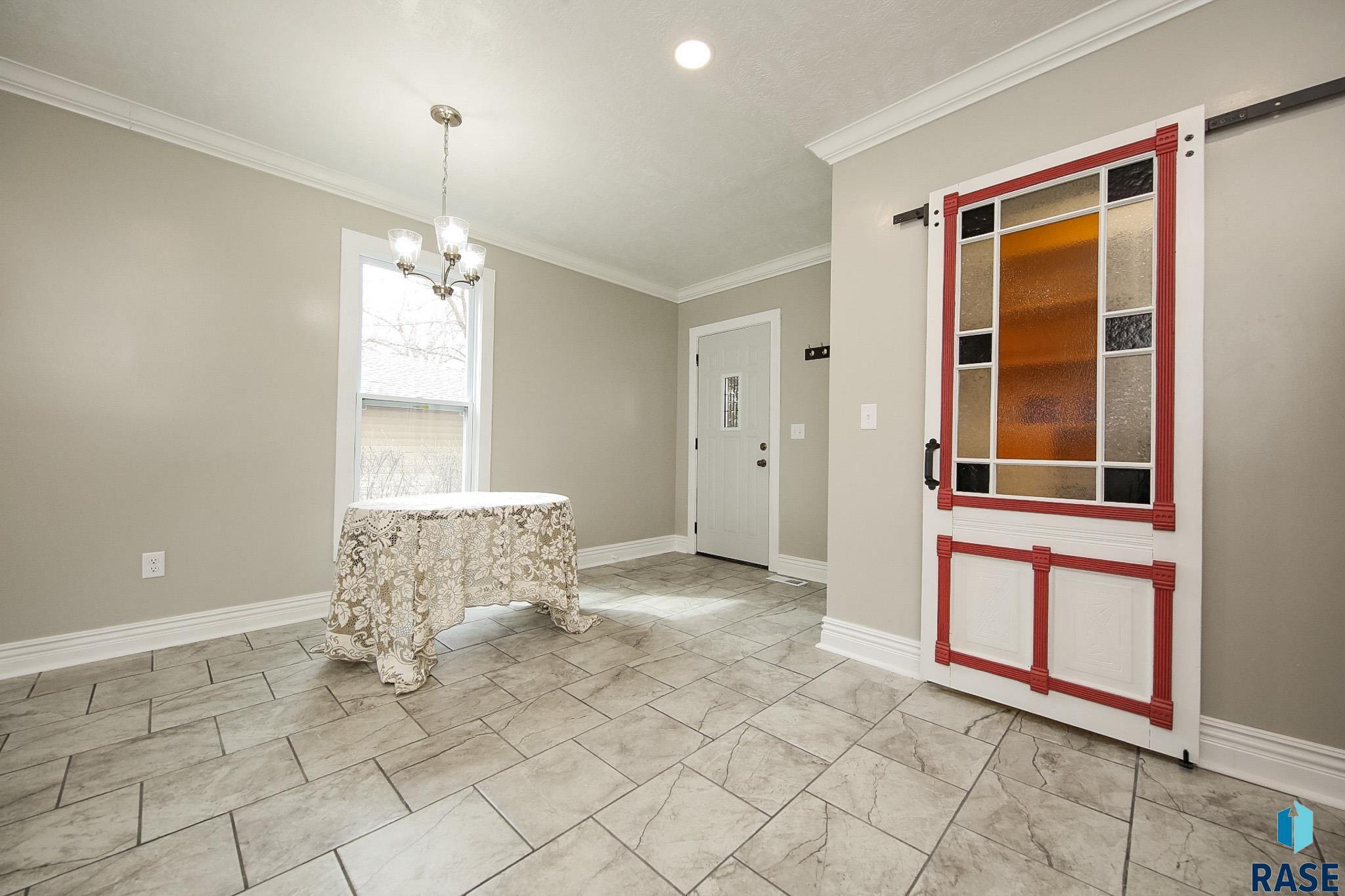111 N 6th St Street, Beresford, South Dakota image 17