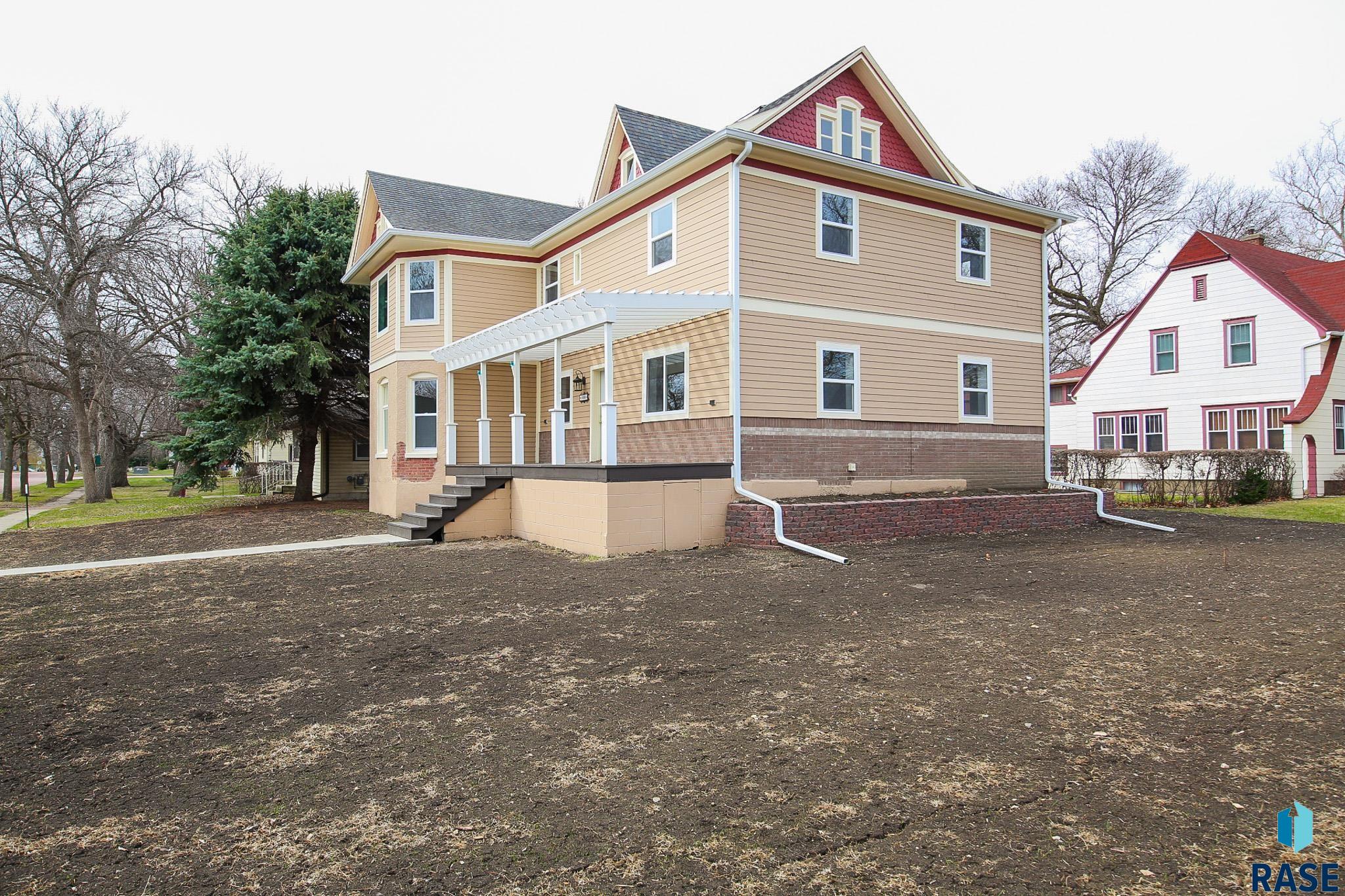 111 N 6th St Street, Beresford, South Dakota image 44