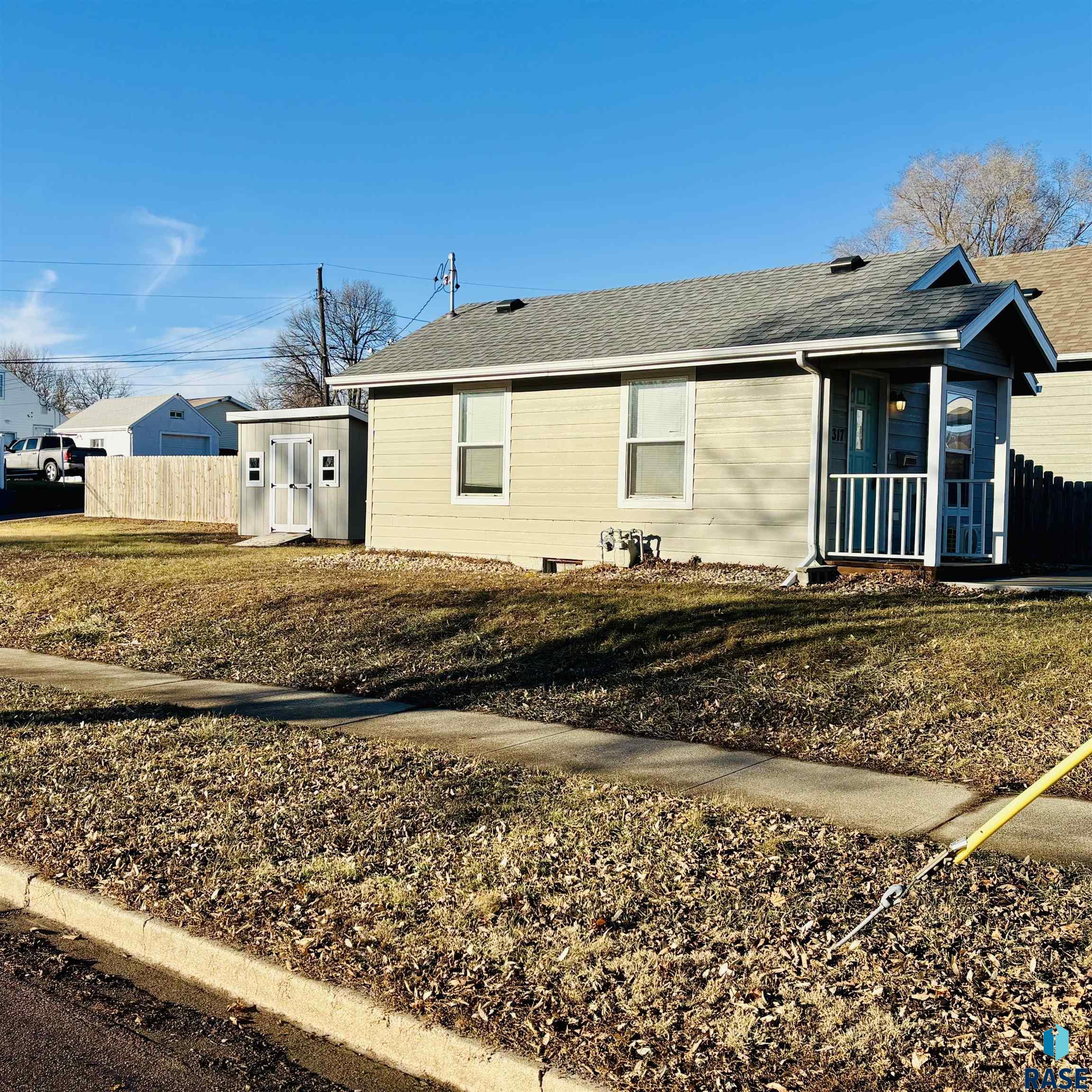 317 S Jessica Ave Avenue, Sioux Falls, South Dakota image 2