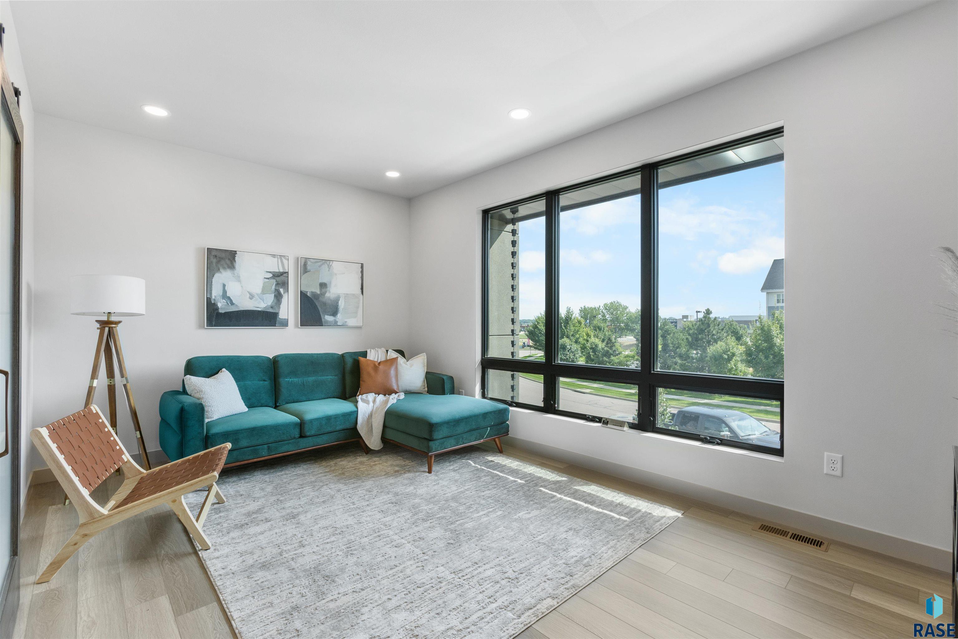 2803 S Terry Ave Avenue, Sioux Falls, New Jersey image 6