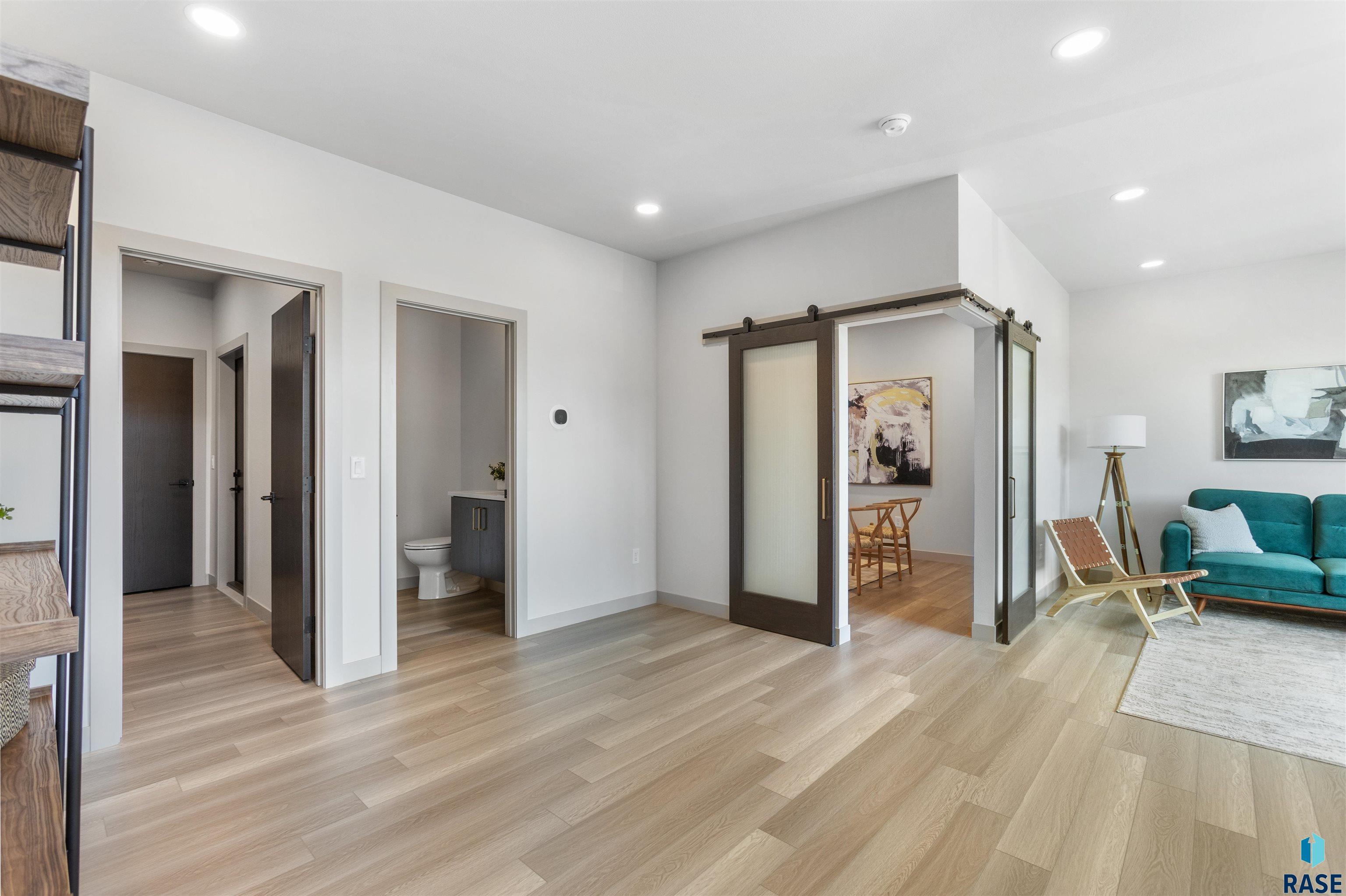 2803 S Terry Ave Avenue, Sioux Falls, New Jersey image 4