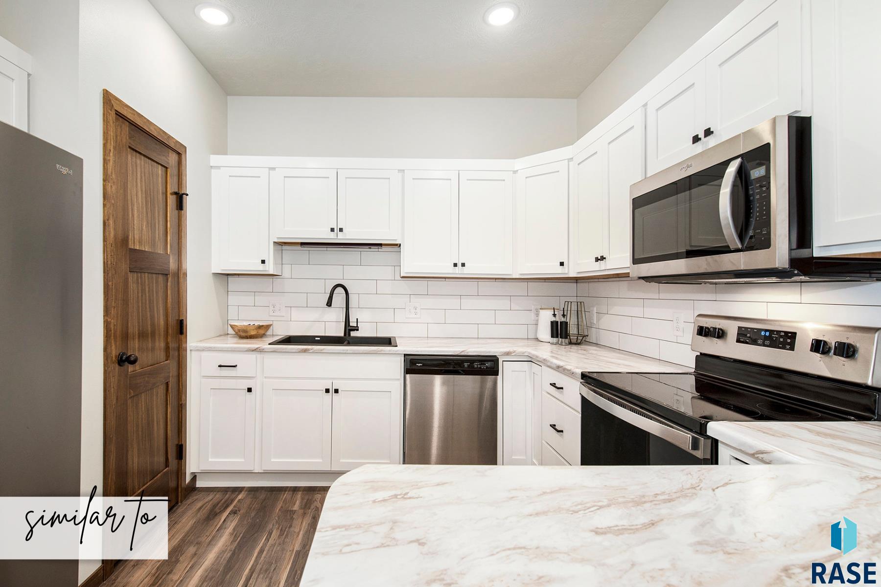 3601 S Broek Dr Drive, Sioux Falls, South Dakota image 2