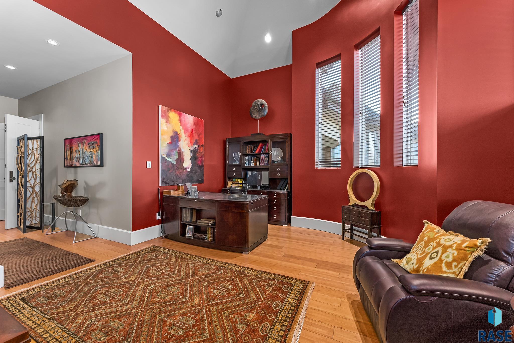 Dakota Dunes, South Dakota 57049, United States, 4 Bedrooms Bedrooms, ,6 BathroomsBathrooms,Residential,Active,19581