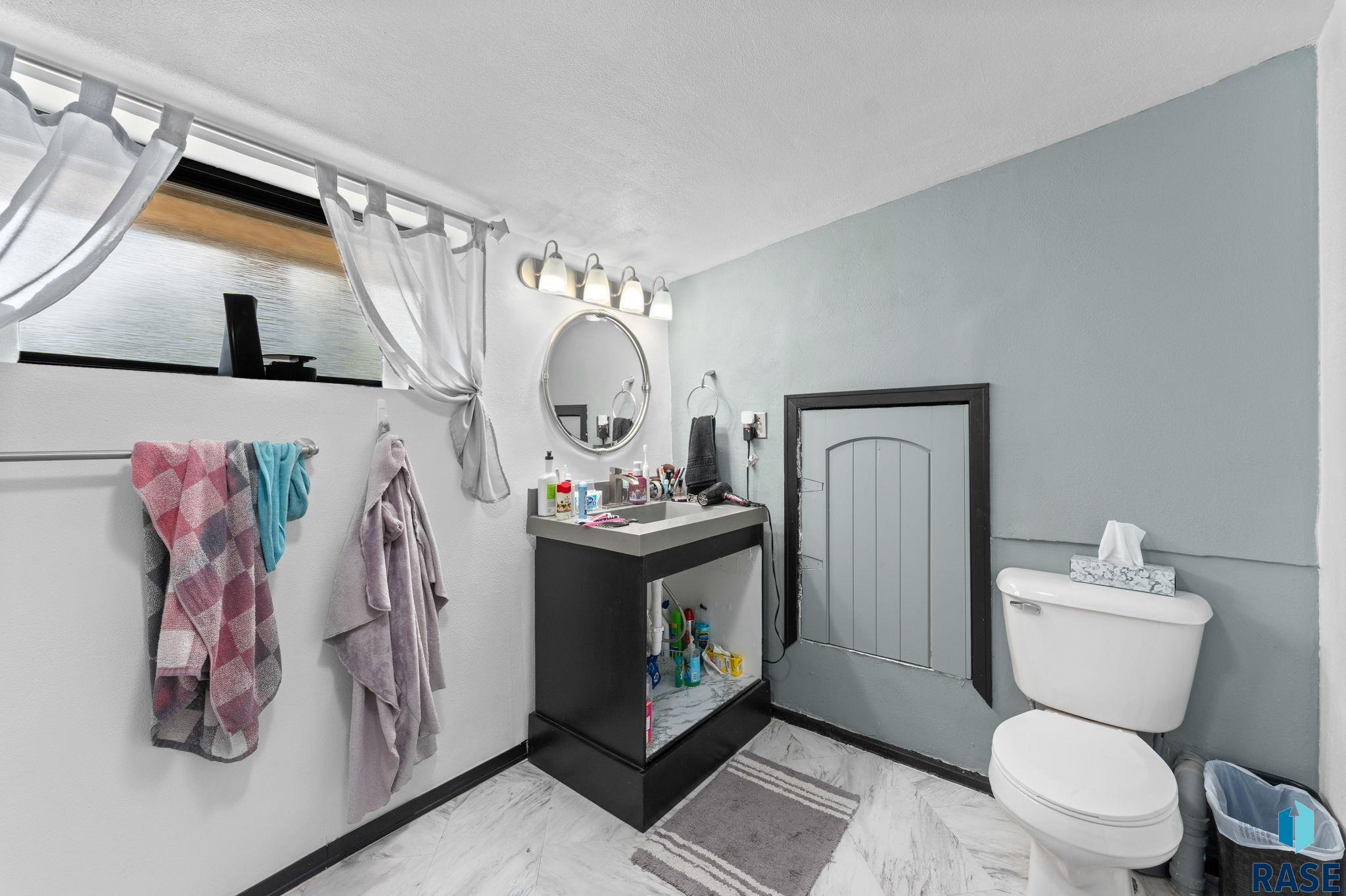 300 S Blaine St Street, Lennox, New Jersey image 15