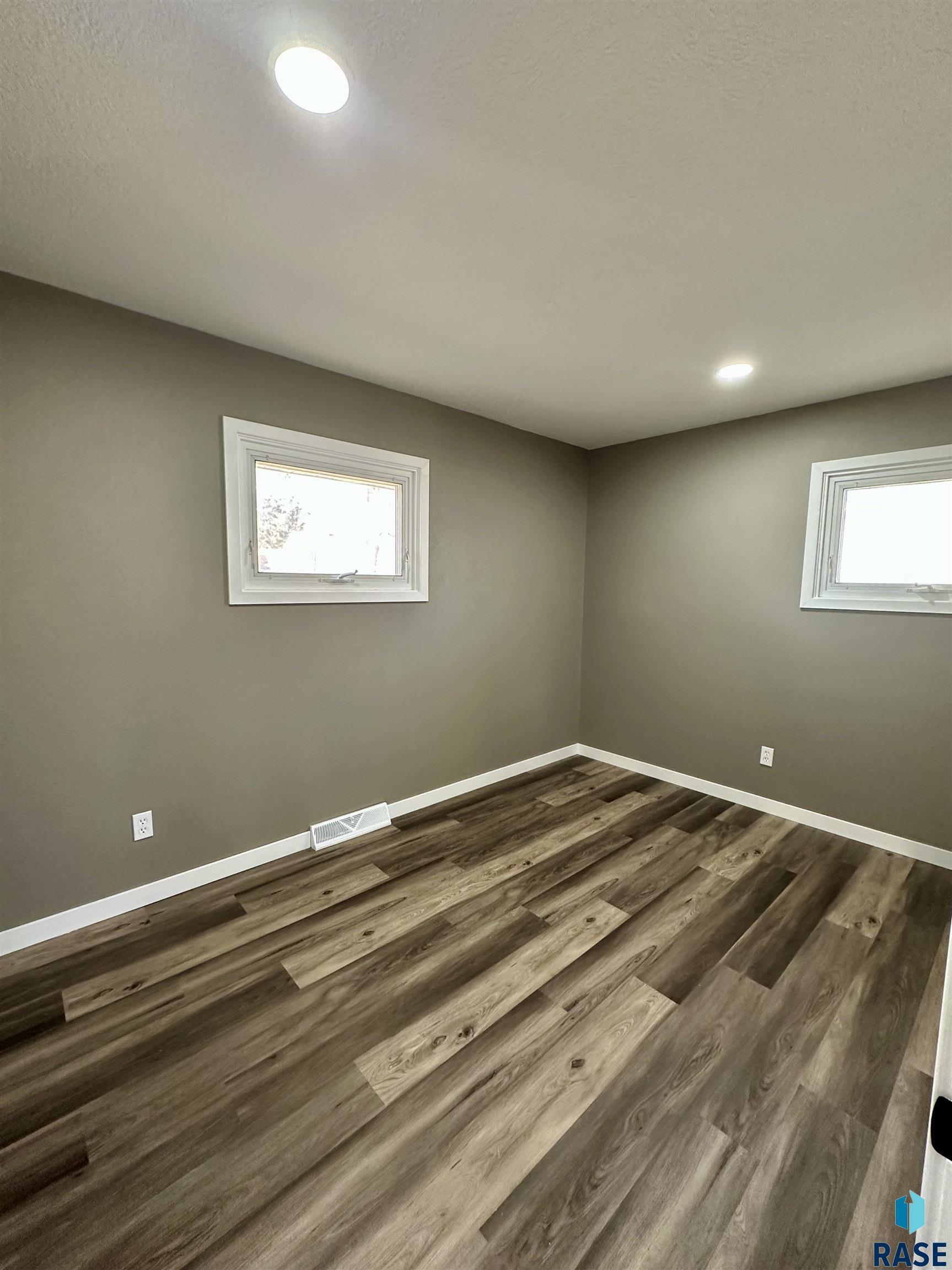 912 N Oakley St Street, Luverne, New Jersey image 13