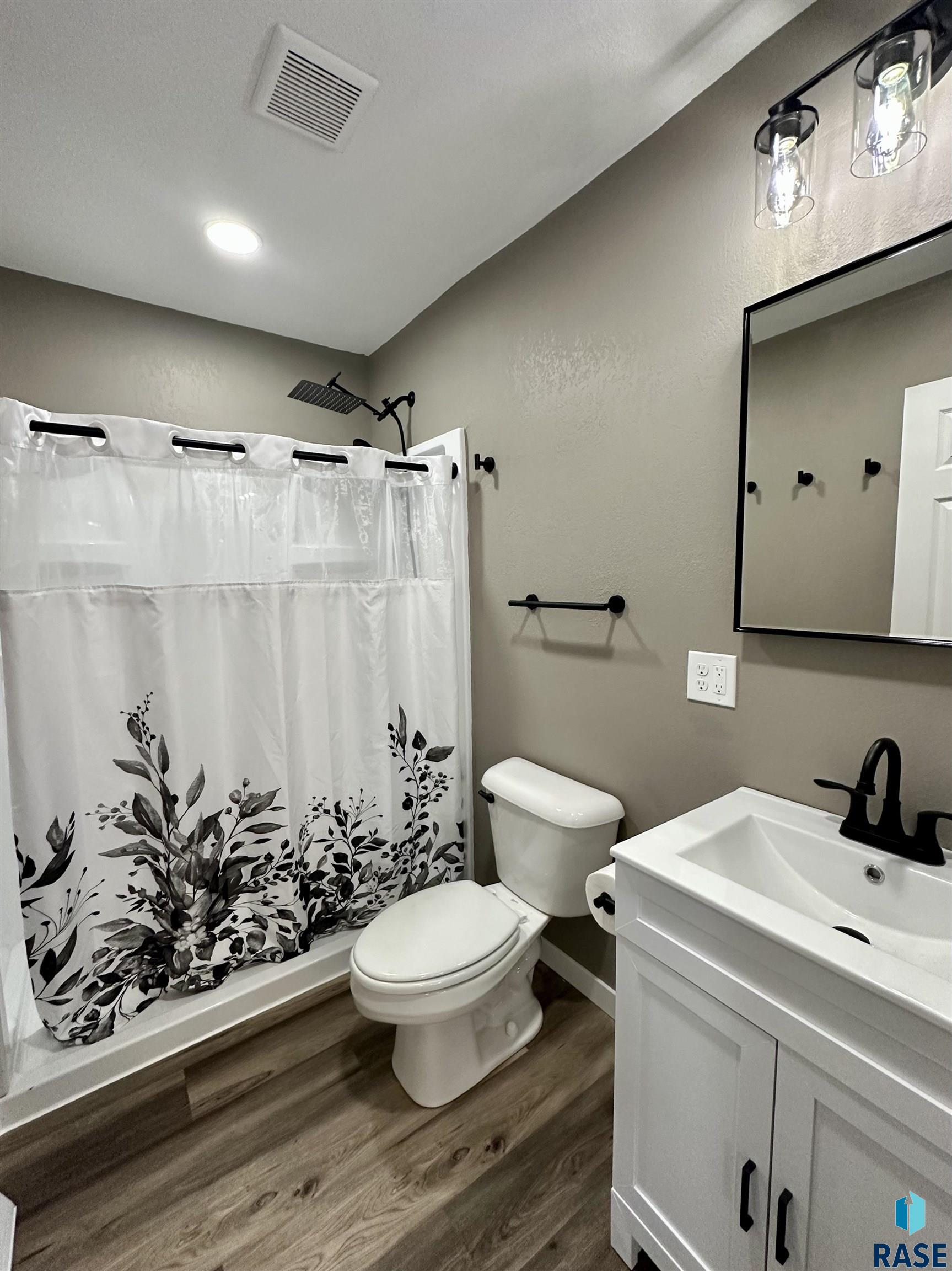 912 N Oakley St Street, Luverne, New Jersey image 12