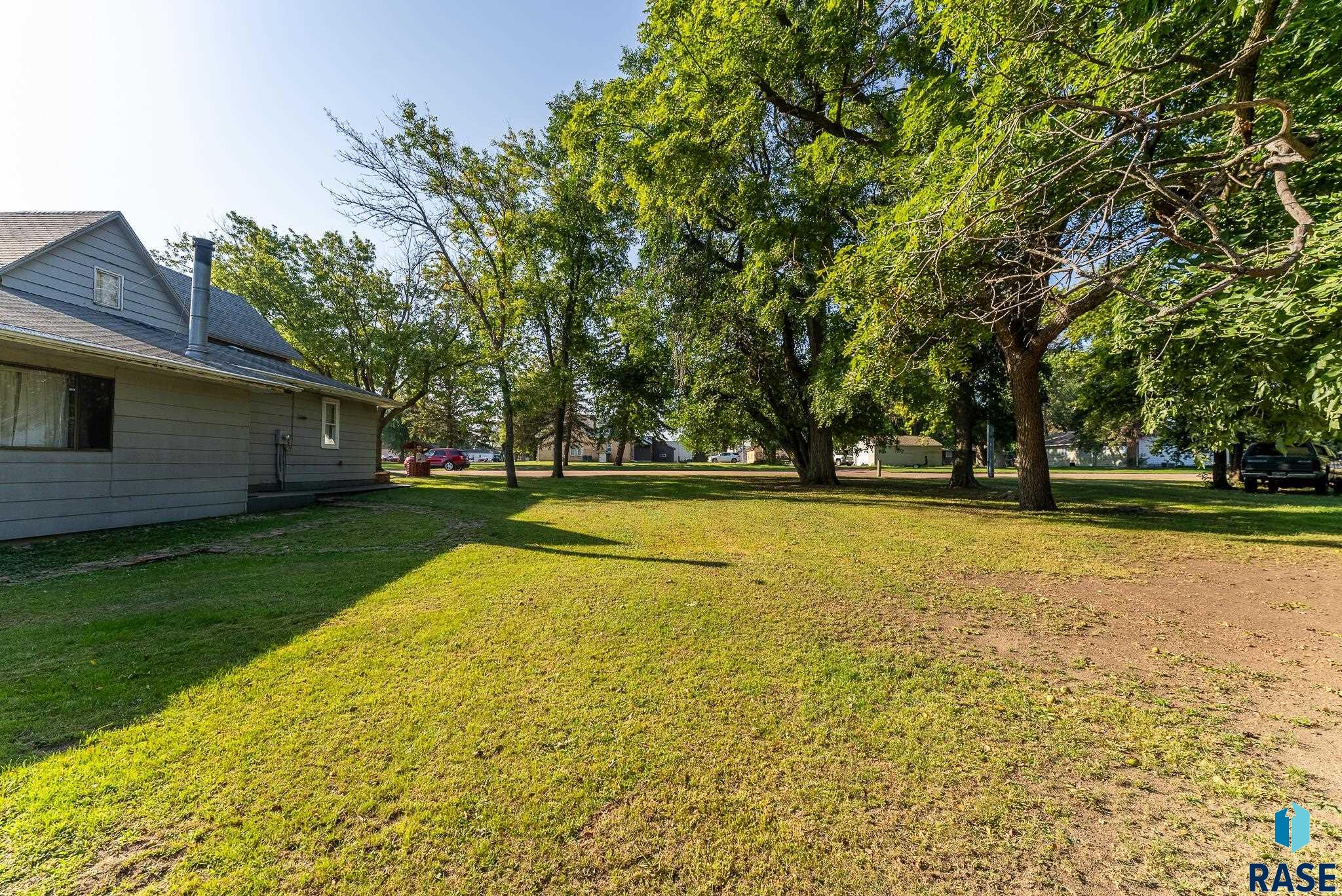 501 N 3rd St Street, Beresford, South Dakota image 10