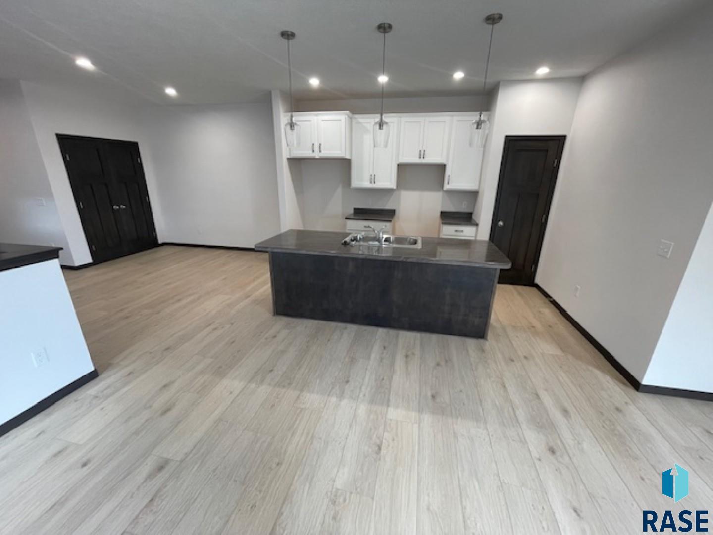9657 W Tunis Dr Drive, Sioux Falls, New Jersey image 3