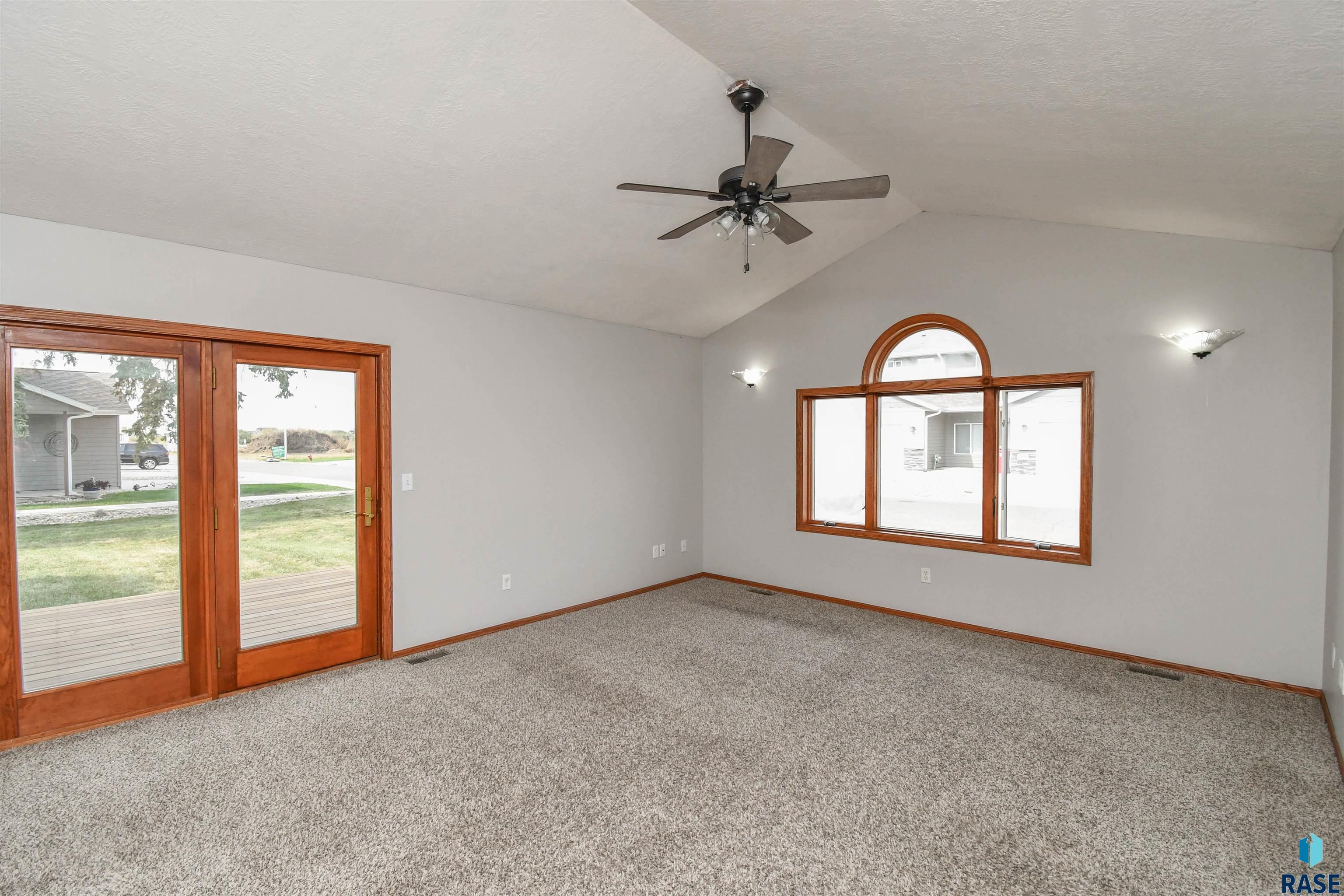 335 Vernon Dr Drive, Harrisburg, South Dakota image 22