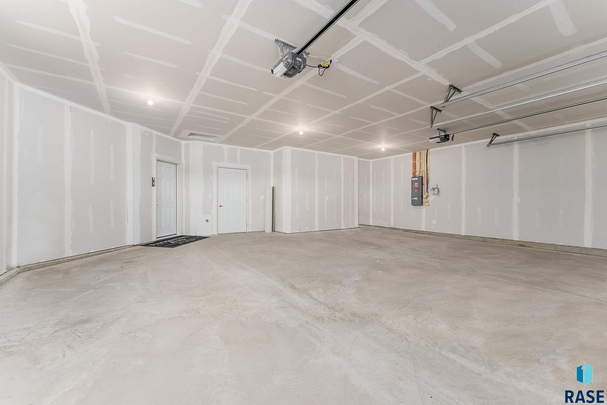 2316 E Tinley St Street, Brandon, South Dakota image 22