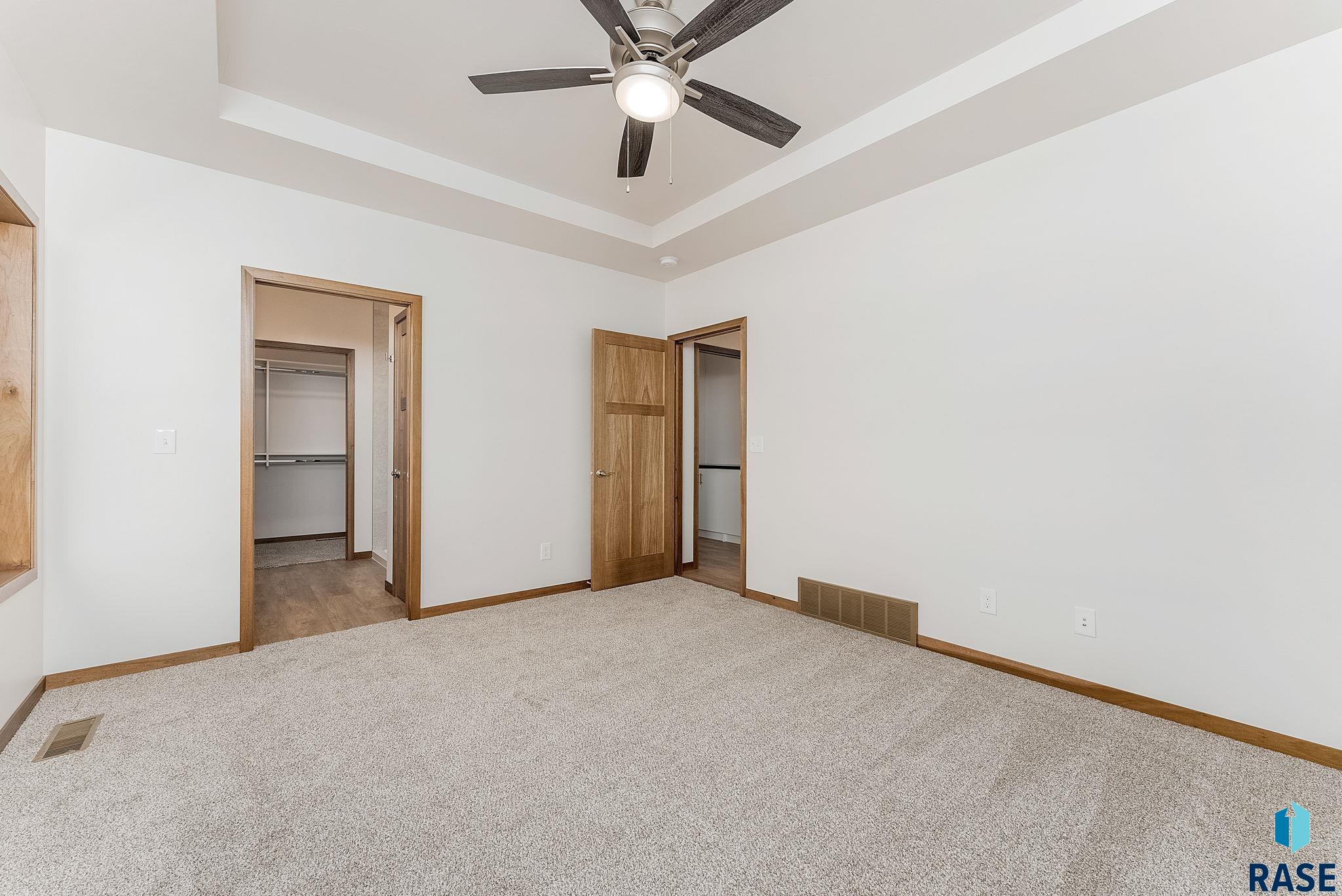 2316 E Tinley St Street, Brandon, South Dakota image 13