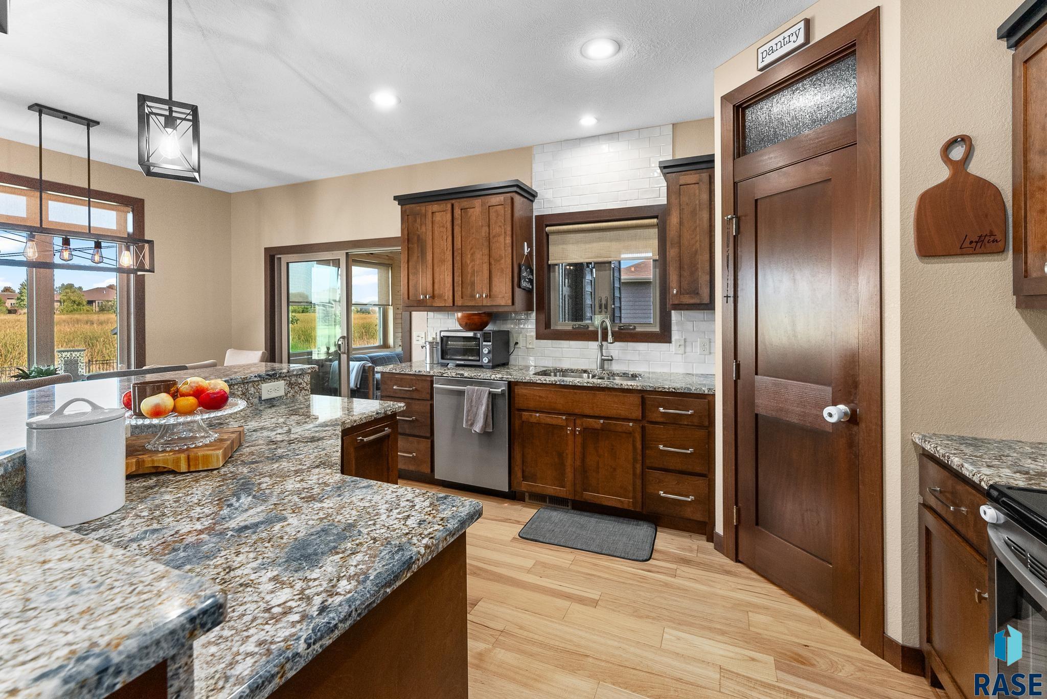 2808 W 95th St Street, Sioux Falls, South Dakota image 11