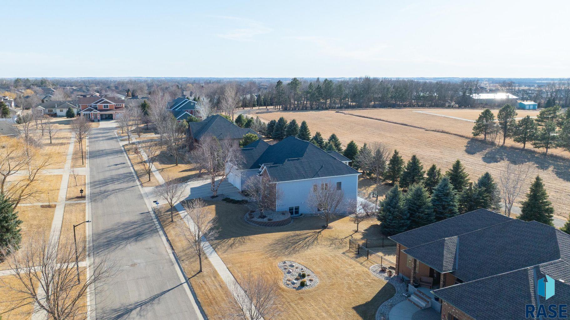 840 Regency Ct Court, Brookings, South Dakota image 46