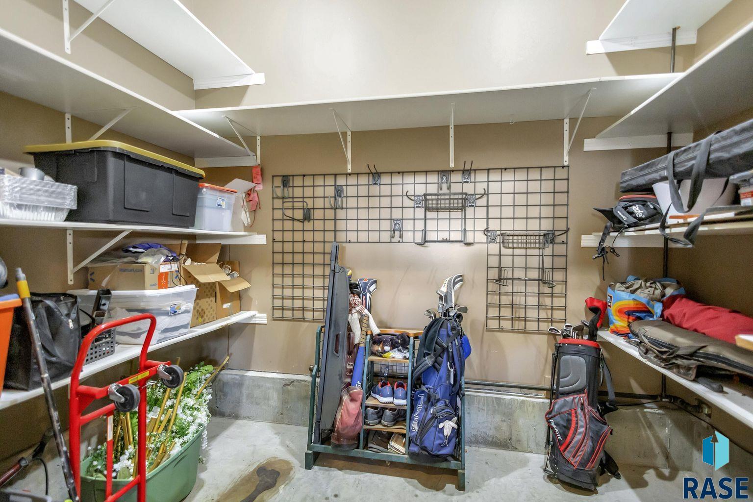 840 Regency Ct Court, Brookings, South Dakota image 34