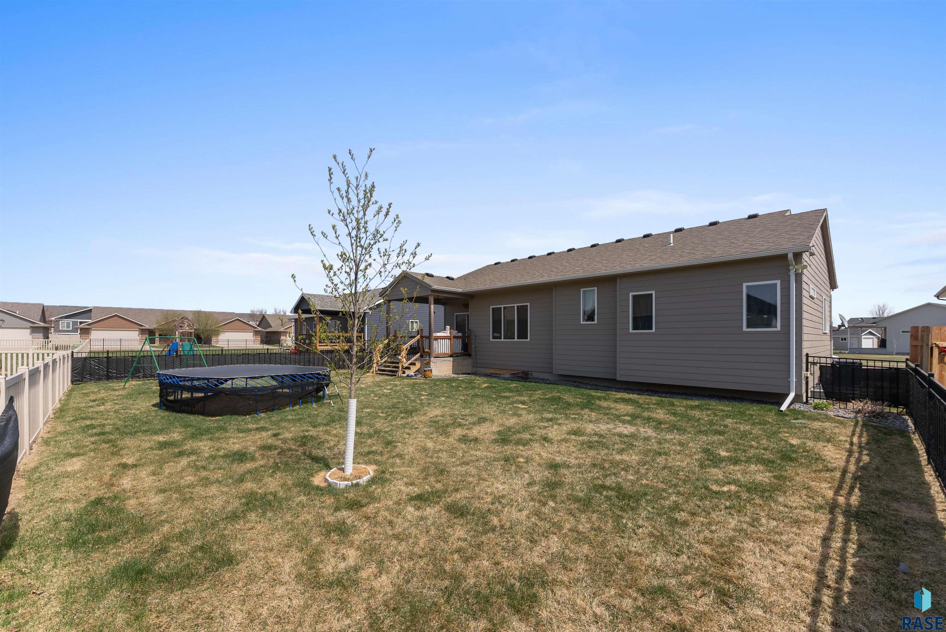 5205 S Eastwind Ave Avenue, Sioux Falls, South Dakota image 31