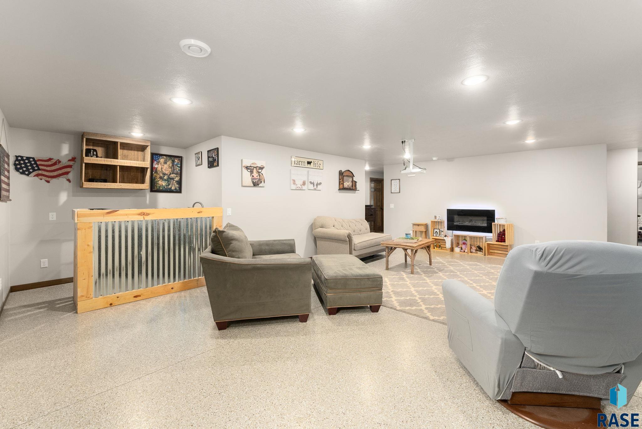 5205 S Eastwind Ave Avenue, Sioux Falls, South Dakota image 22