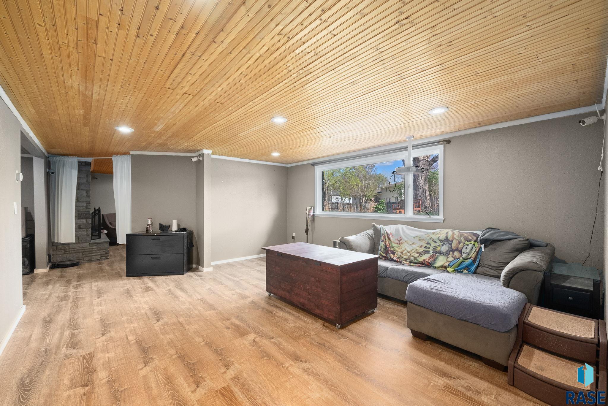 1107 E Lark St Street, Brandon, New Jersey image 45