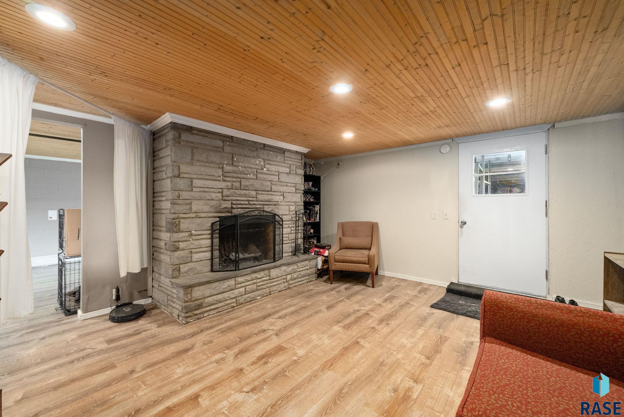 1107 E Lark St Street, Brandon, New Jersey image 43