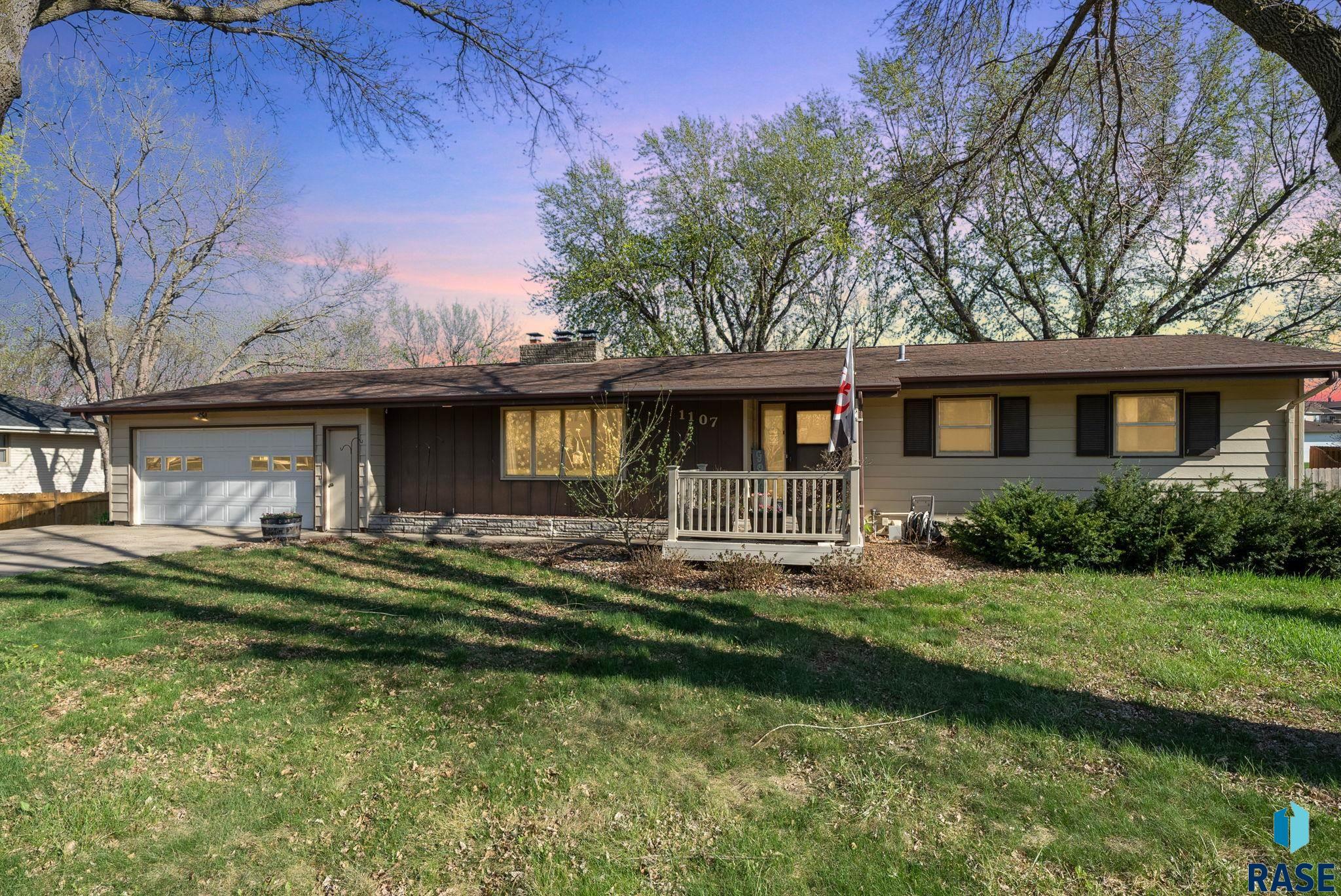 1107 E Lark St Street, Brandon, New Jersey image 1