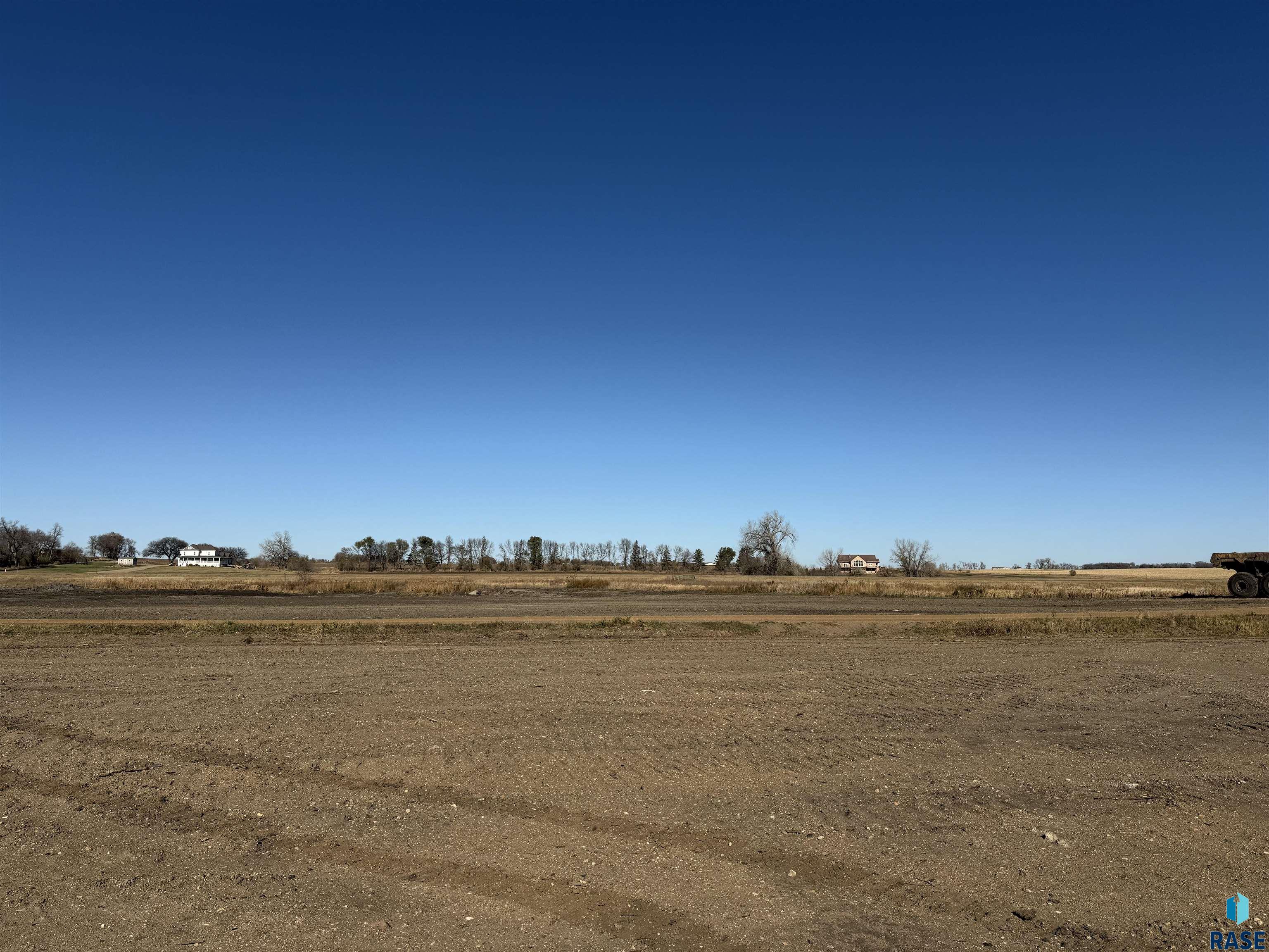 Dakota Ave Avenue #LOT 4, Madison, South Dakota image 2