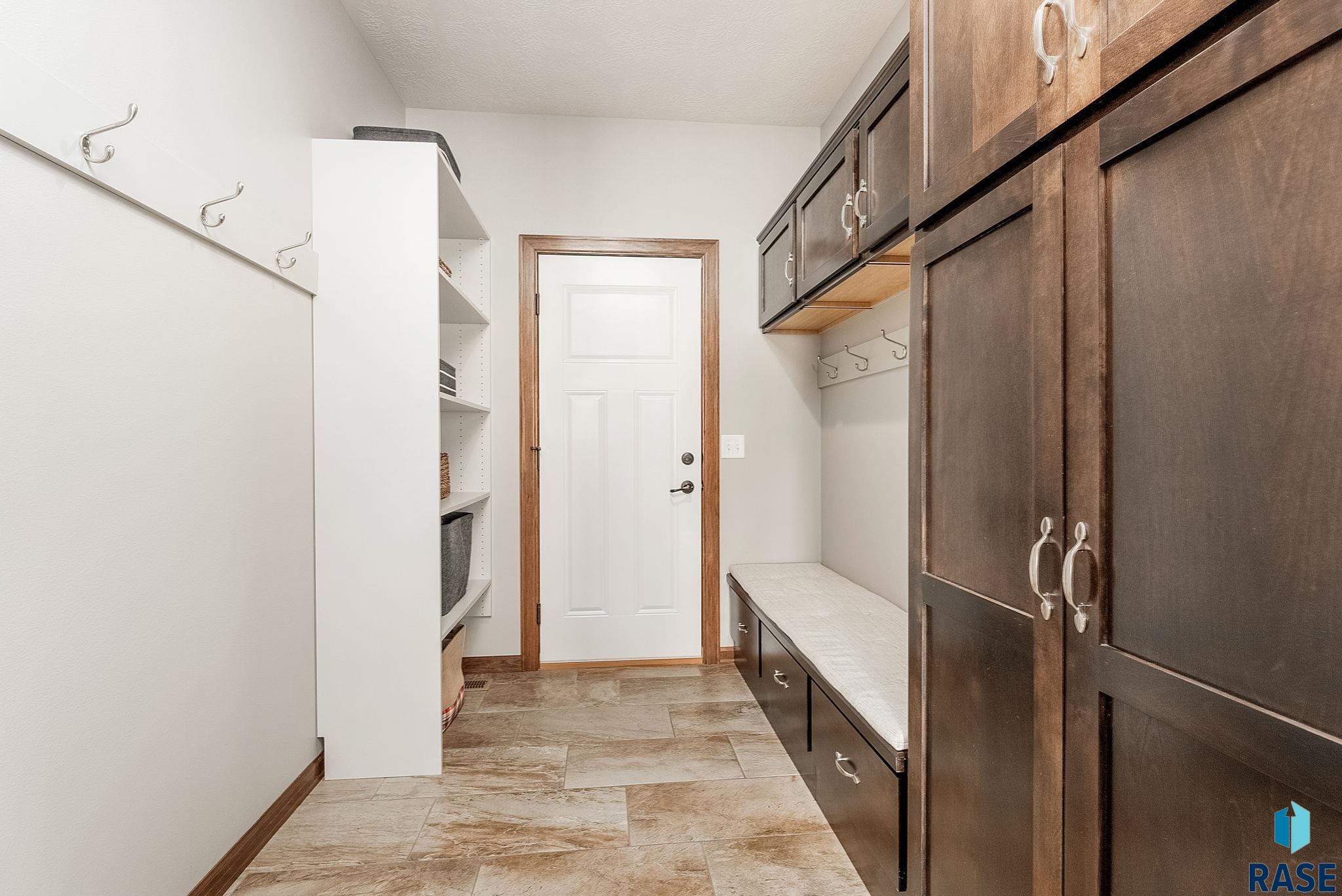 500 E 77th St Street, Sioux Falls, New Jersey image 12