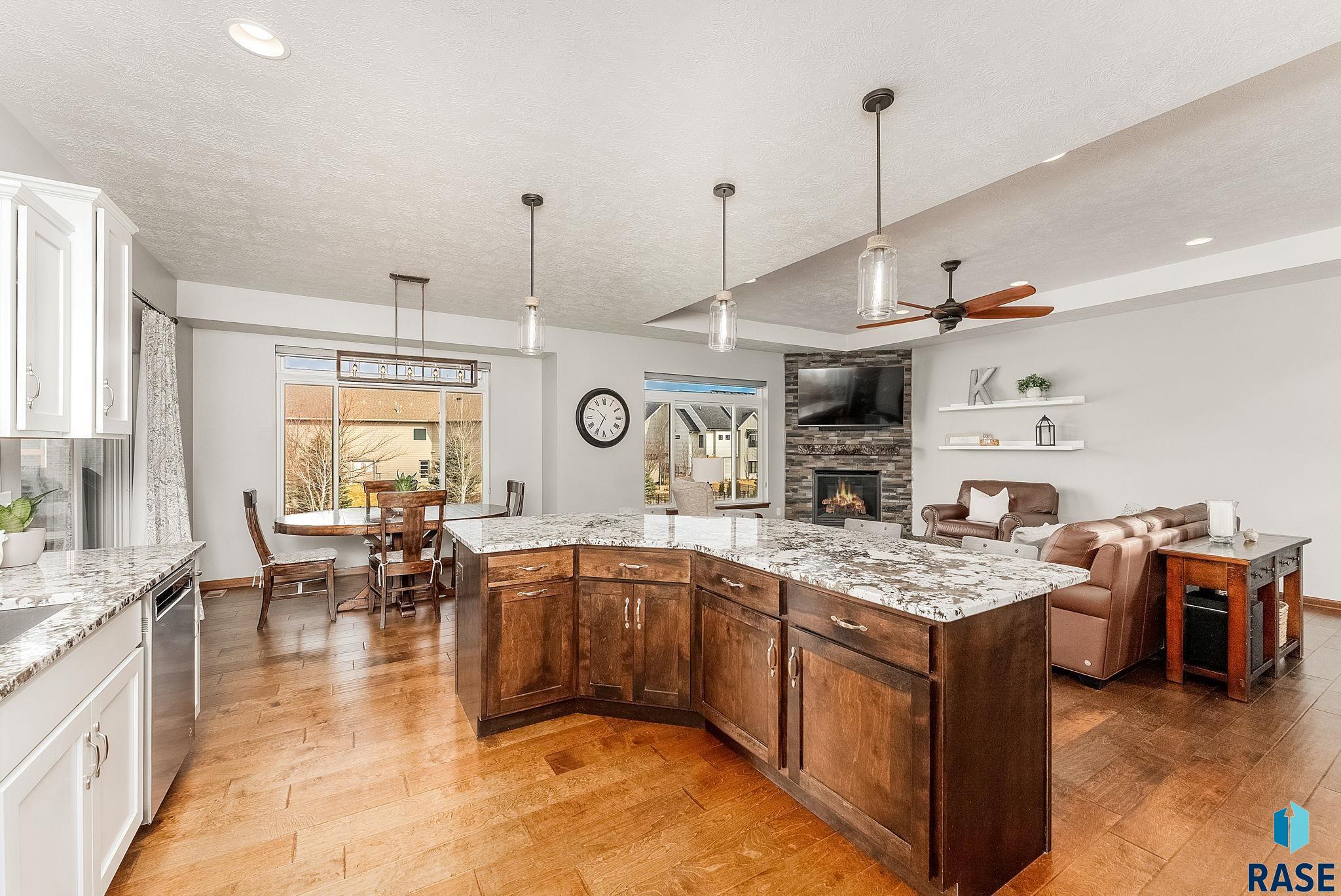 500 E 77th St Street, Sioux Falls, New Jersey image 7