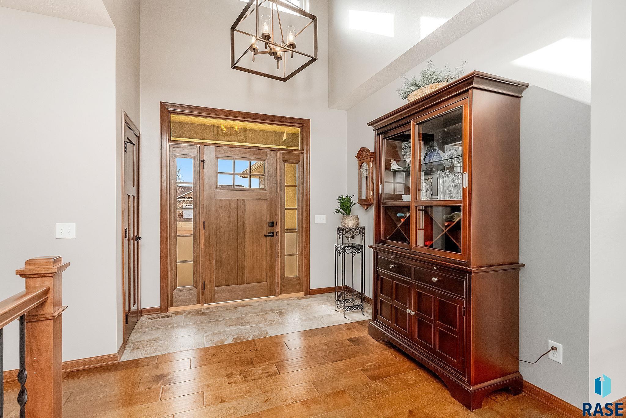 500 E 77th St Street, Sioux Falls, New Jersey image 14