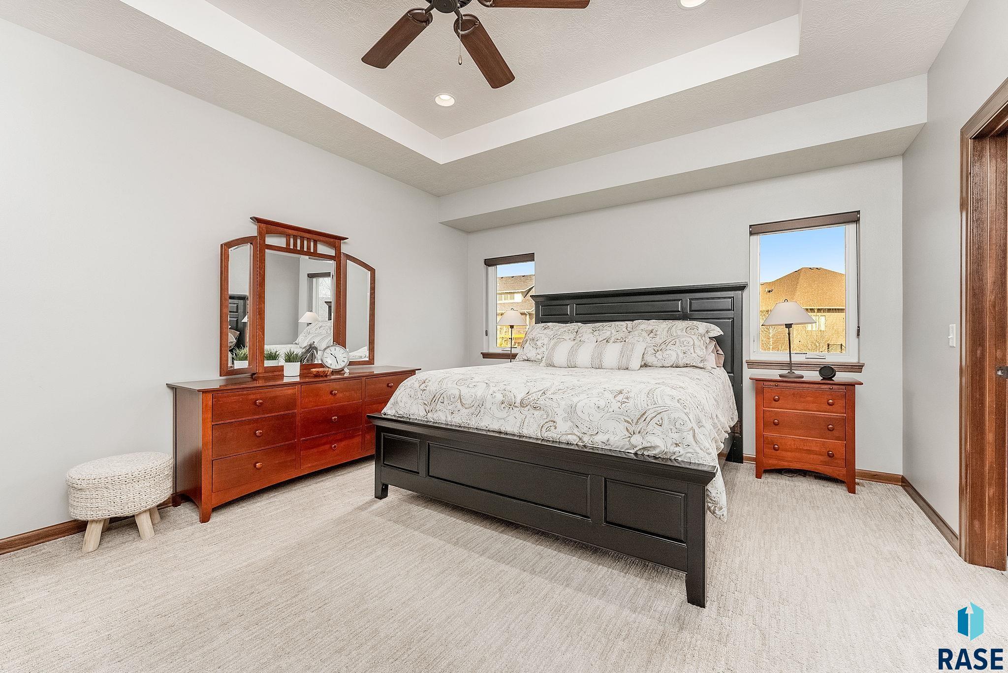 500 E 77th St Street, Sioux Falls, New Jersey image 8