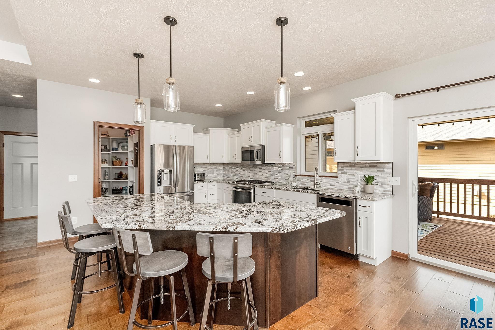 500 E 77th St Street, Sioux Falls, New Jersey image 3