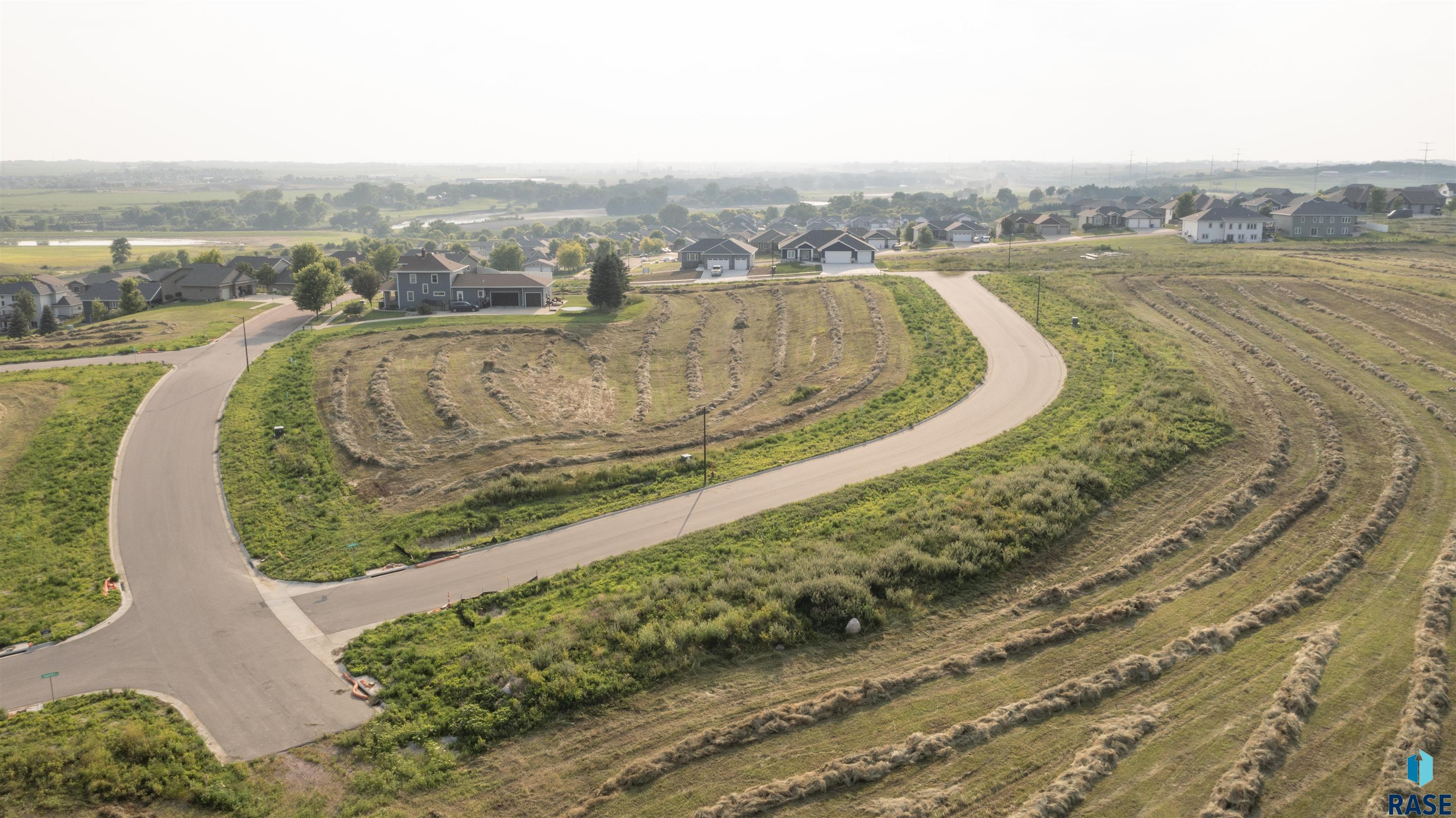 700 N Ruby Cir Circle, Brandon, South Dakota image 25