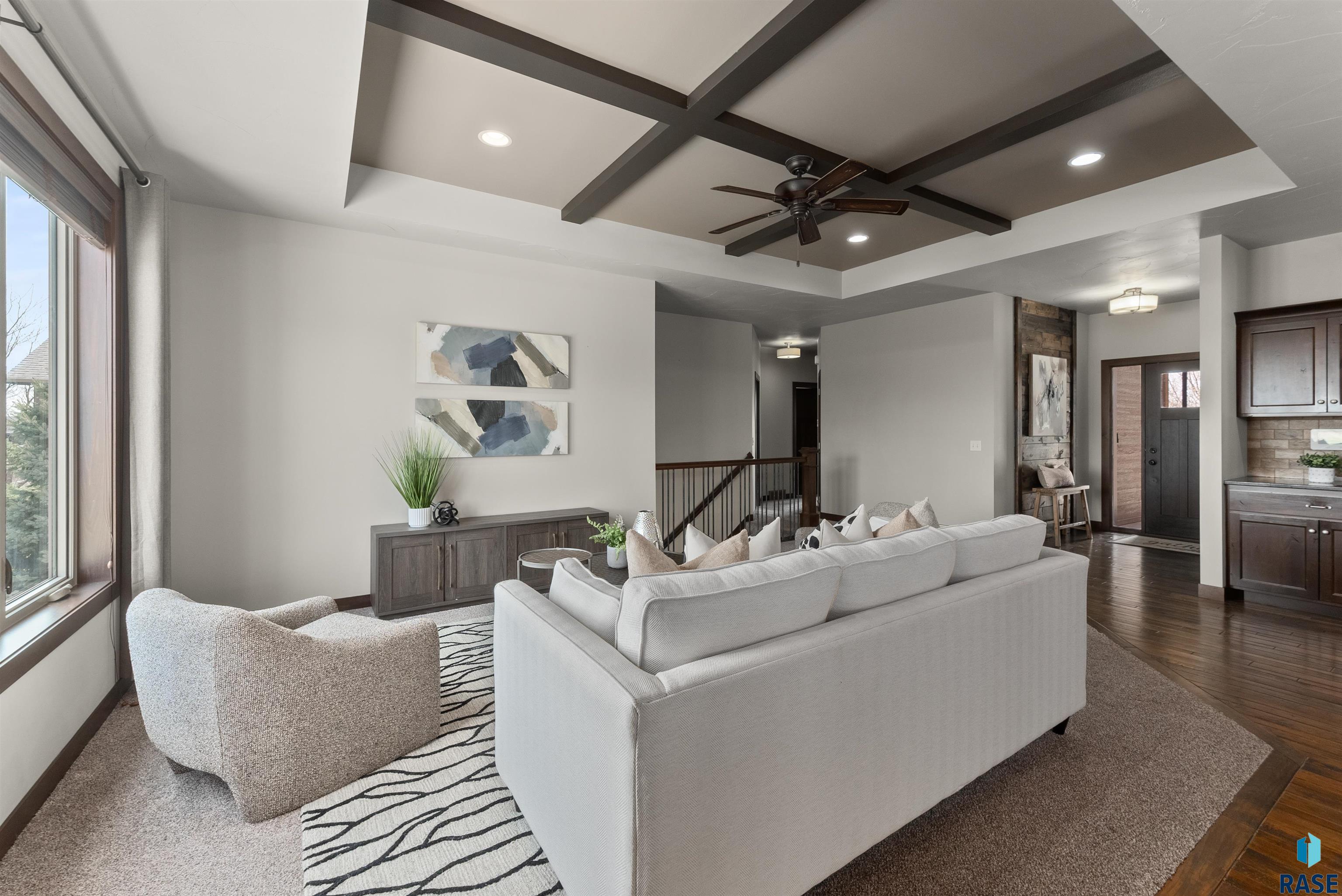 Sioux Falls, South Dakota 57108, United States, 5 Bedrooms Bedrooms, ,3 BathroomsBathrooms,Residential,Active,106421