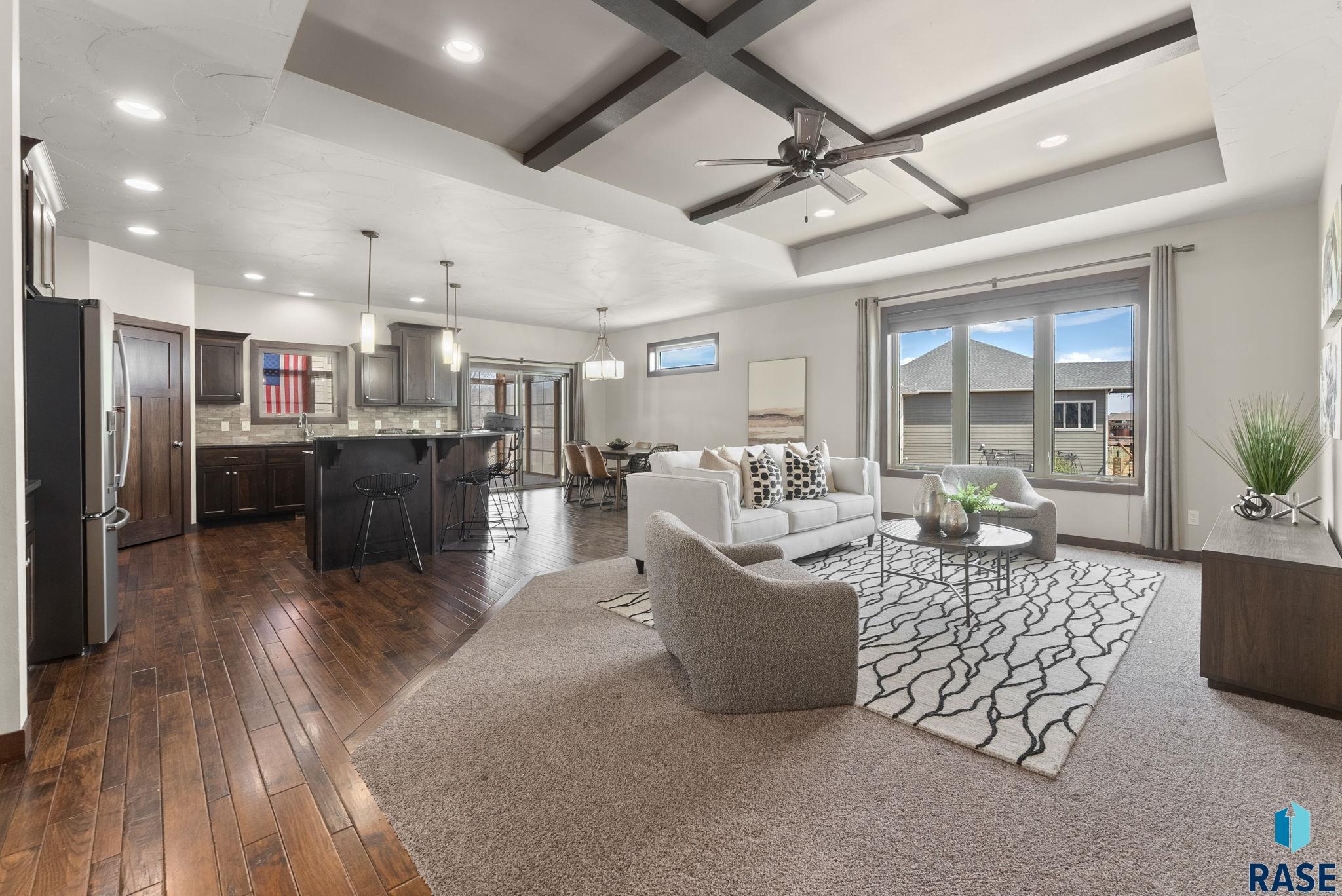 Sioux Falls, South Dakota 57108, United States, 5 Bedrooms Bedrooms, ,3 BathroomsBathrooms,Residential,Active,106421