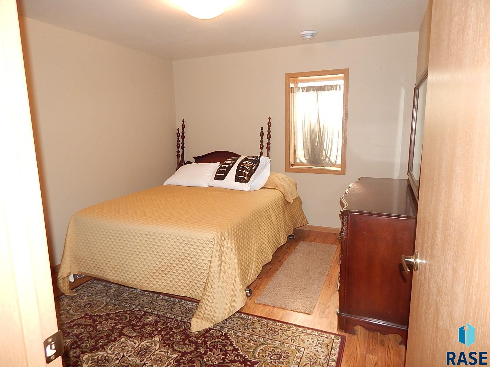 208 5th St Street, Hudson, South Dakota image 11