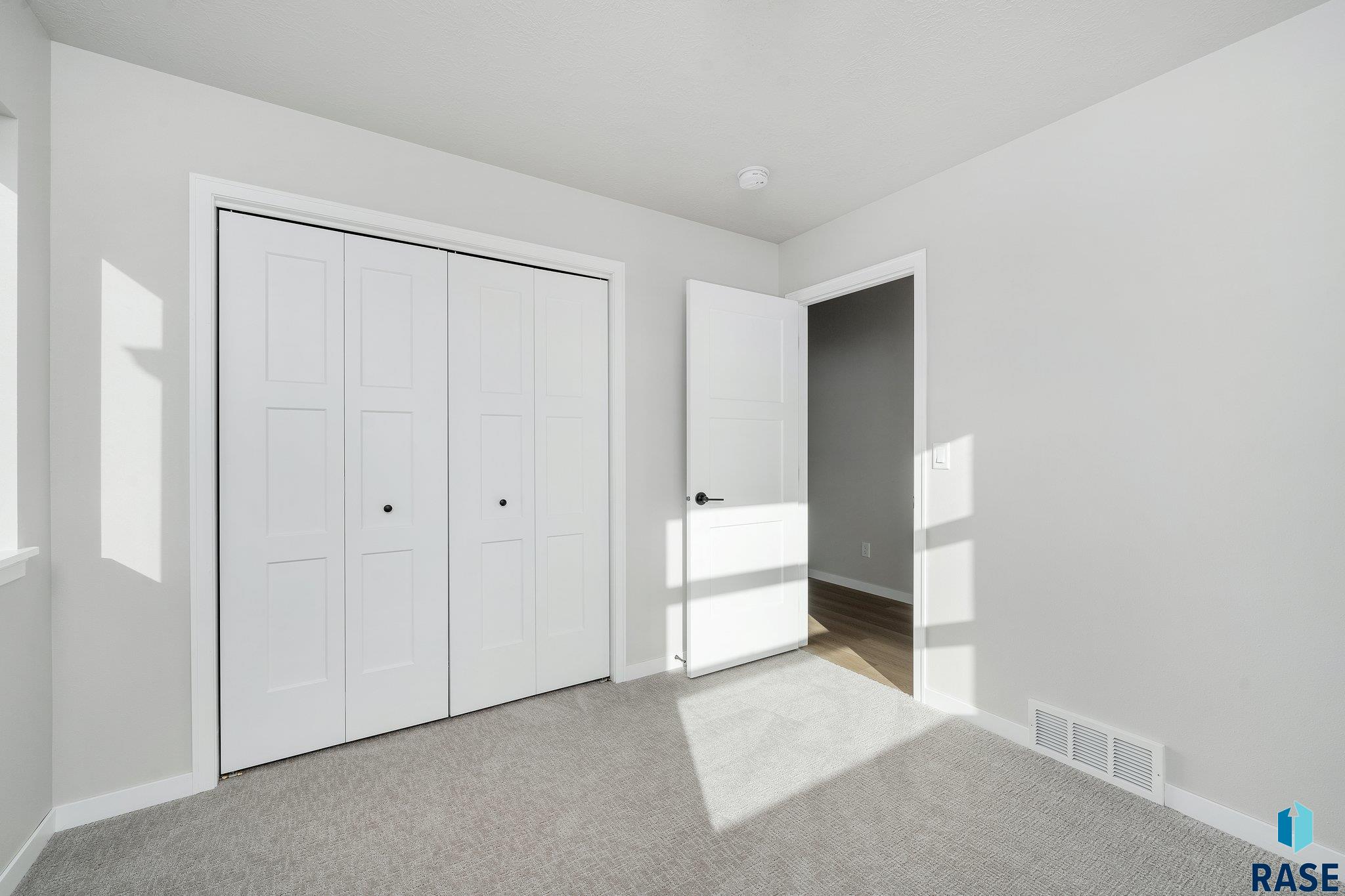 1201 N Rose Ave Avenue, Tea, South Dakota image 18