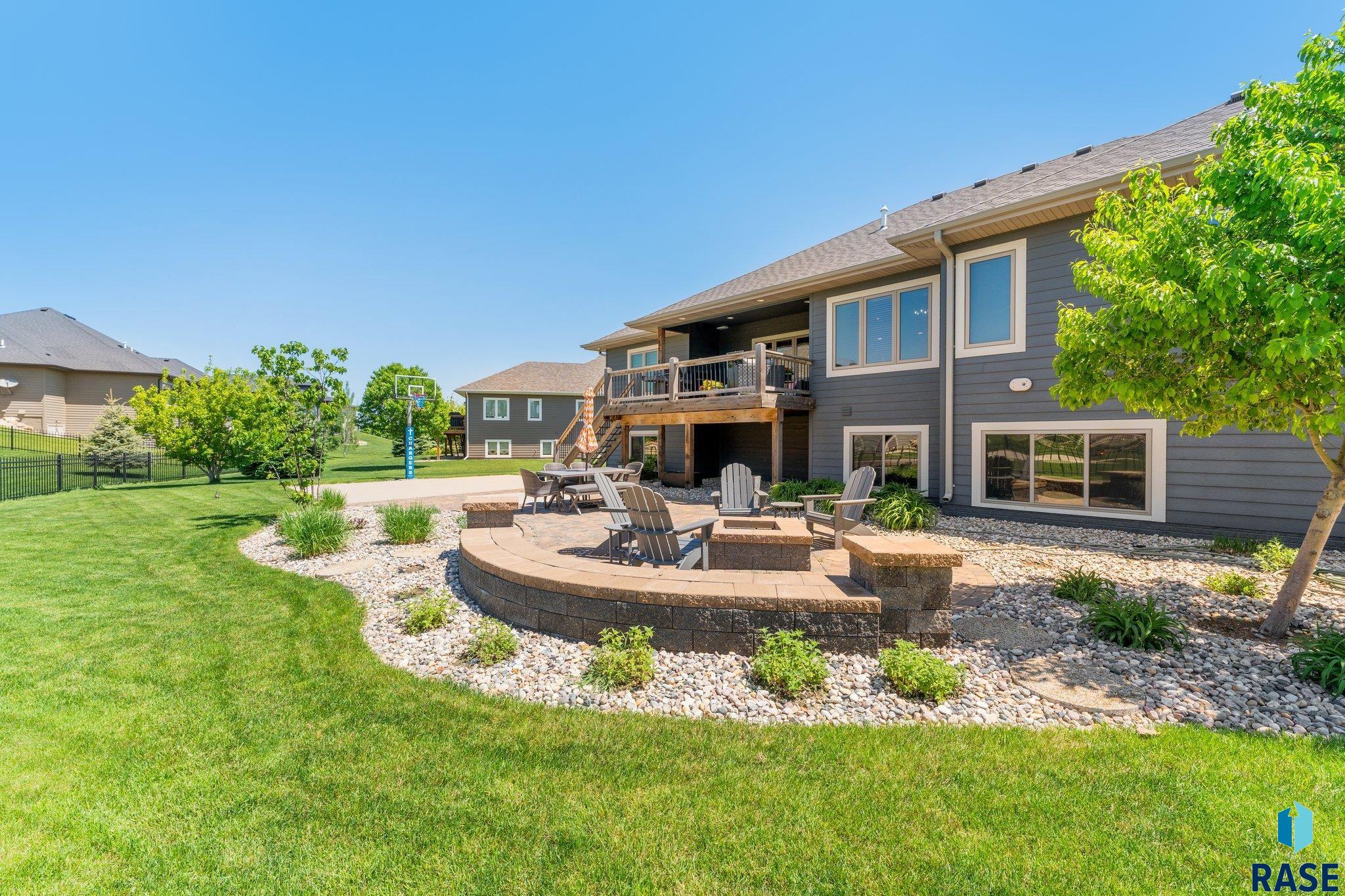 6905 S Jovan Cir Circle, Sioux Falls, South Dakota image 2