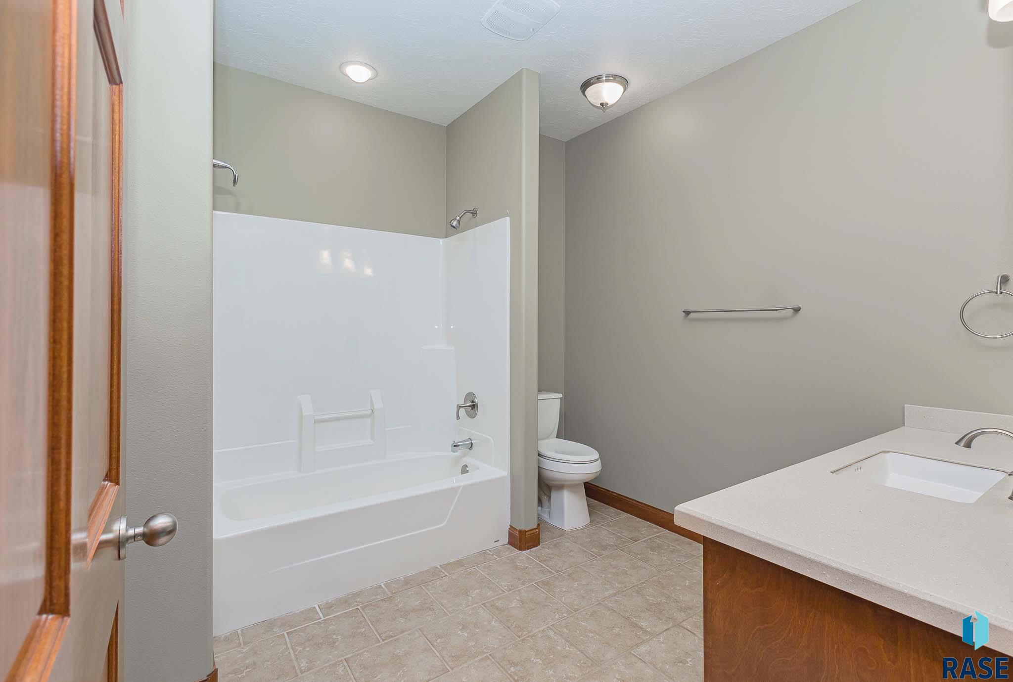 3307 S Bedford Ave Avenue, Sioux Falls, New Jersey image 22