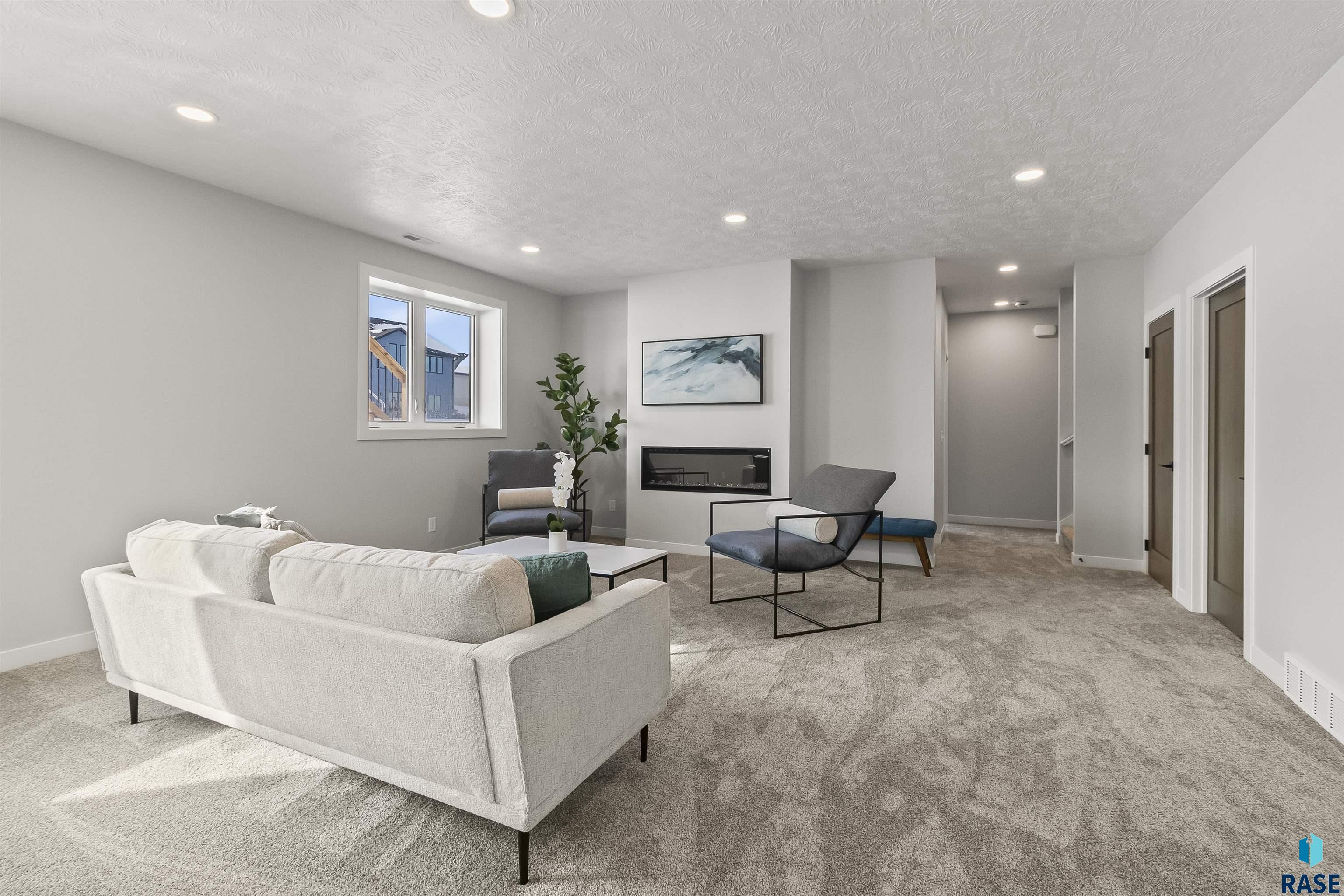 2205 S Red Oak Ave Avenue, Sioux Falls, New Jersey image 25