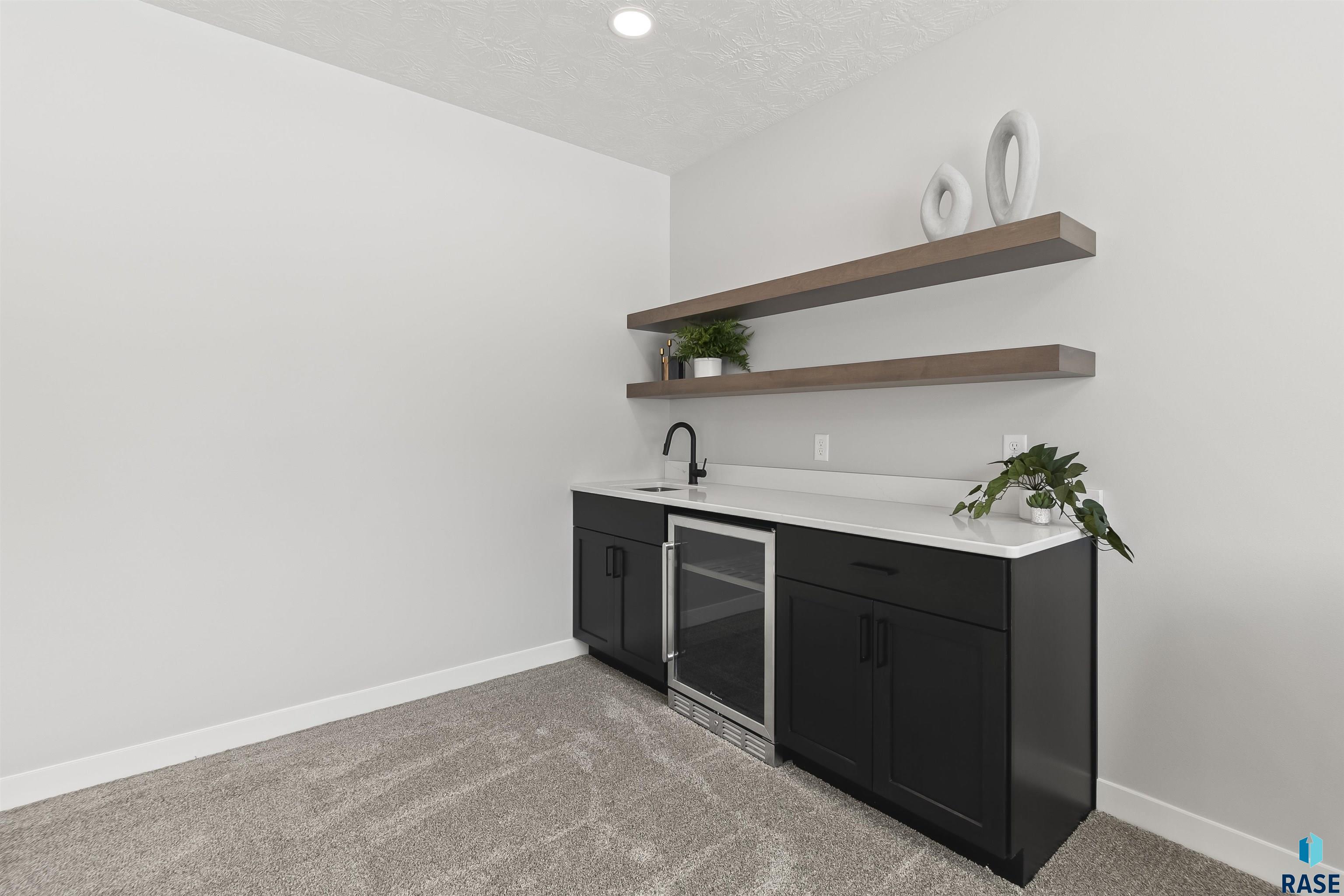 2205 S Red Oak Ave Avenue, Sioux Falls, New Jersey image 24