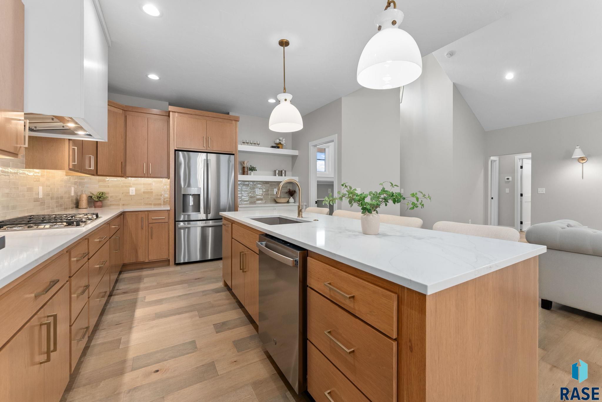 504 N Piper Cir Circle, Sioux Falls, South Dakota image 2