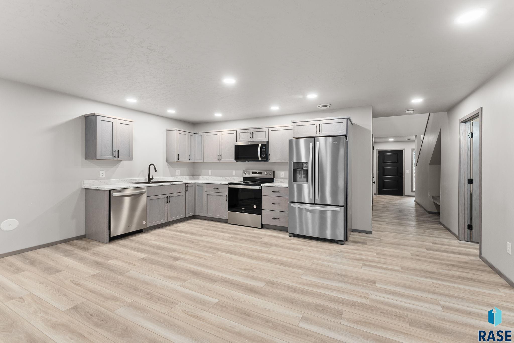 713 N Dakota Ave Avenue, Dell Rapids, South Dakota image 4
