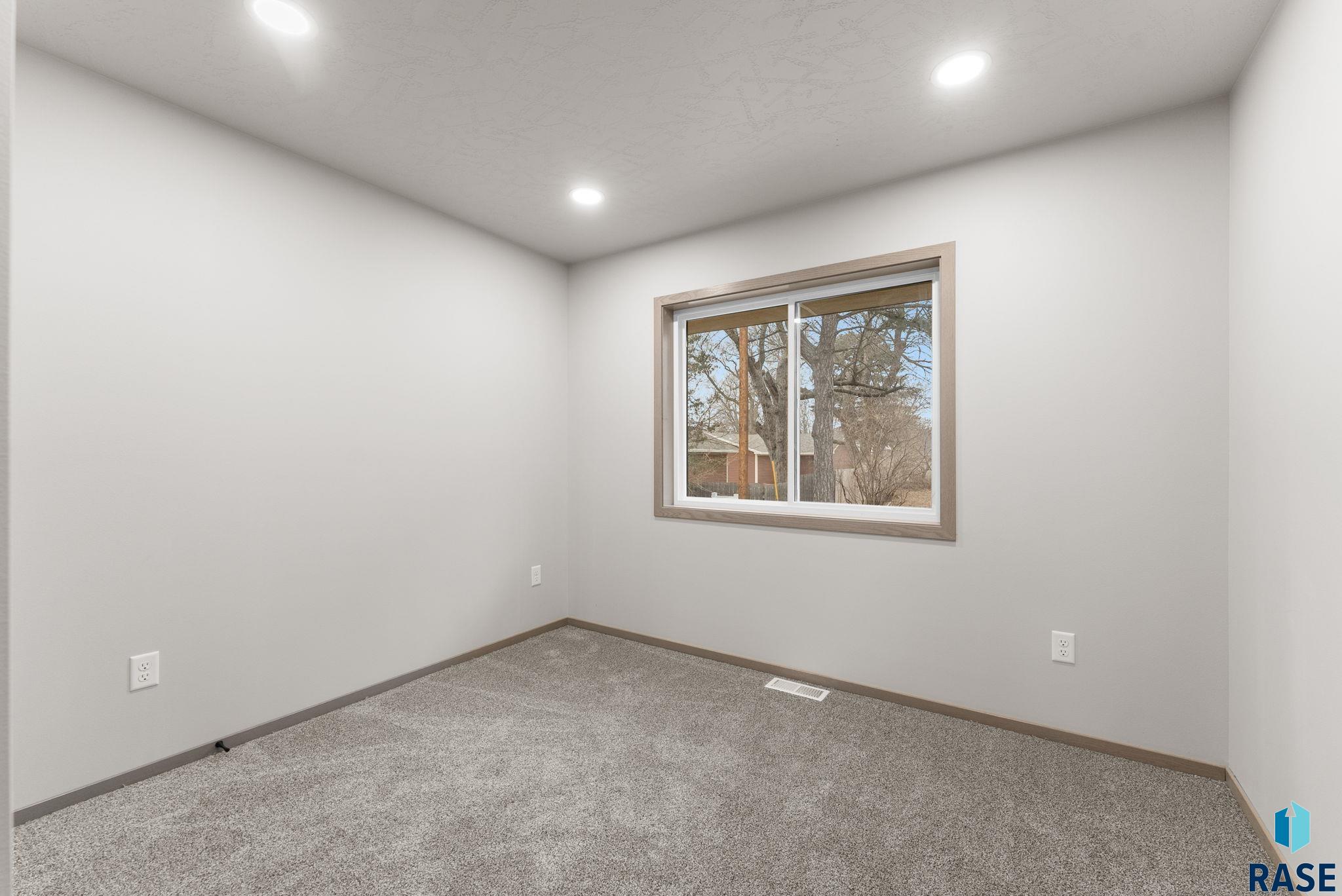 713 N Dakota Ave Avenue, Dell Rapids, South Dakota image 23
