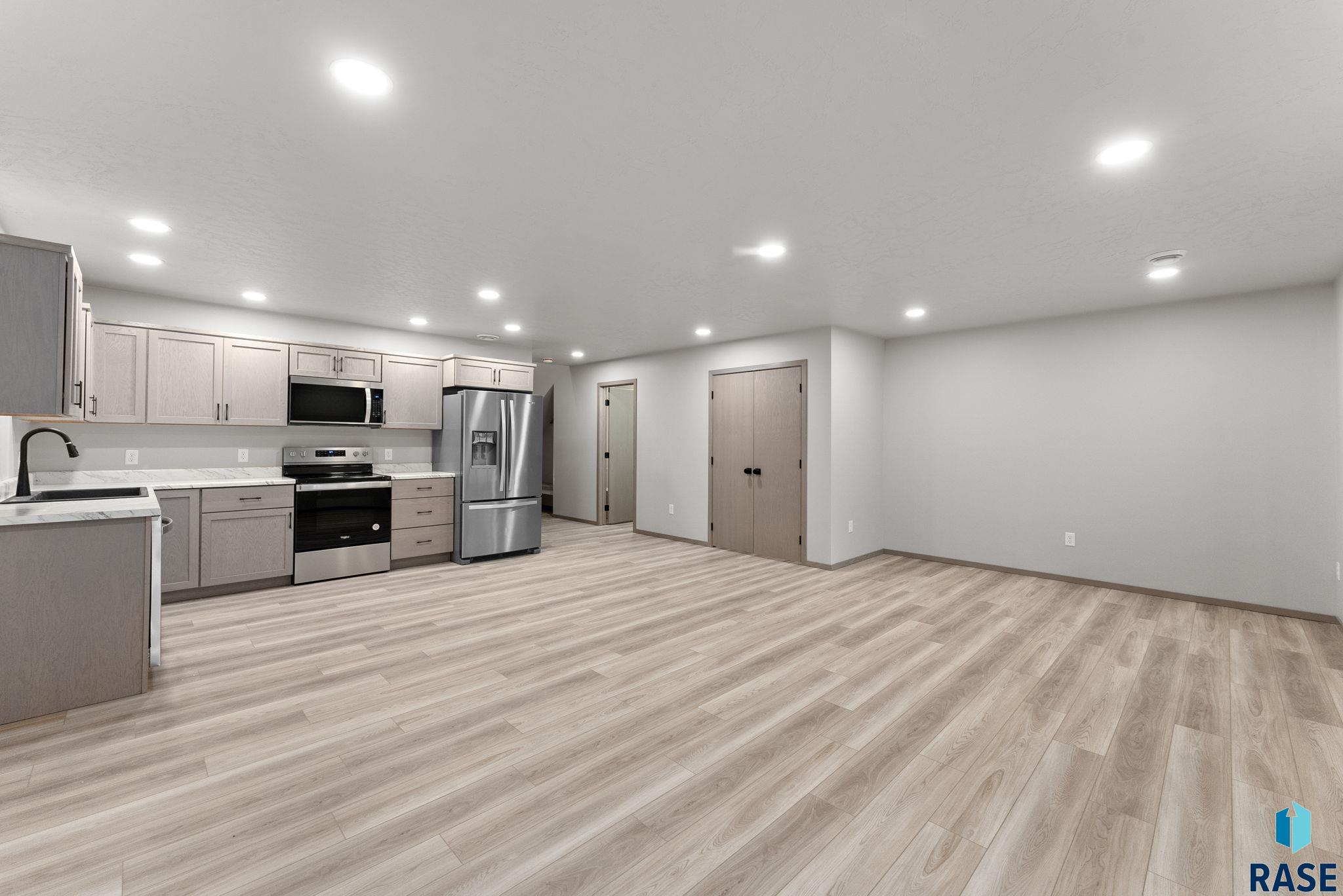 713 N Dakota Ave Avenue, Dell Rapids, South Dakota image 6