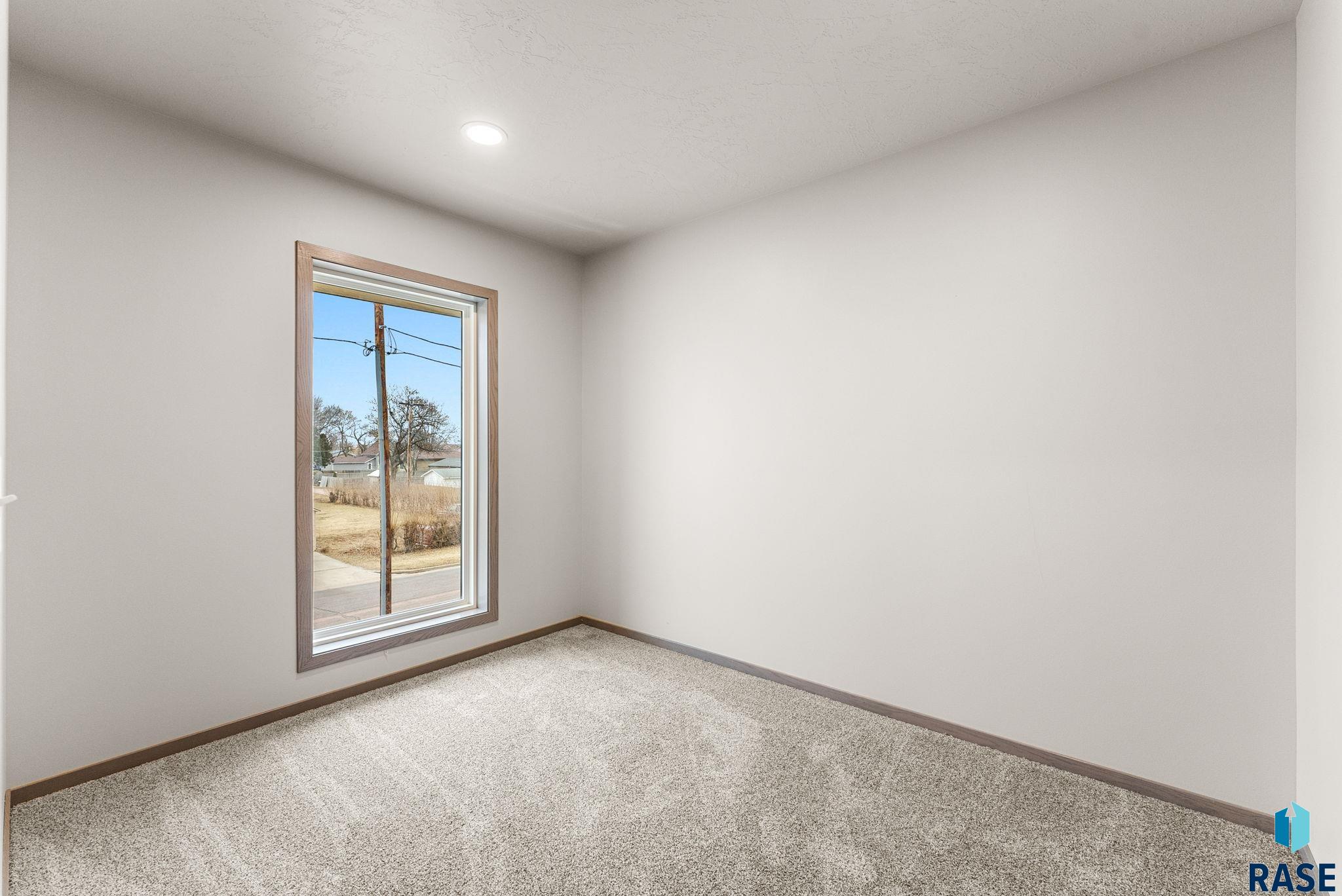 713 N Dakota Ave Avenue, Dell Rapids, South Dakota image 20