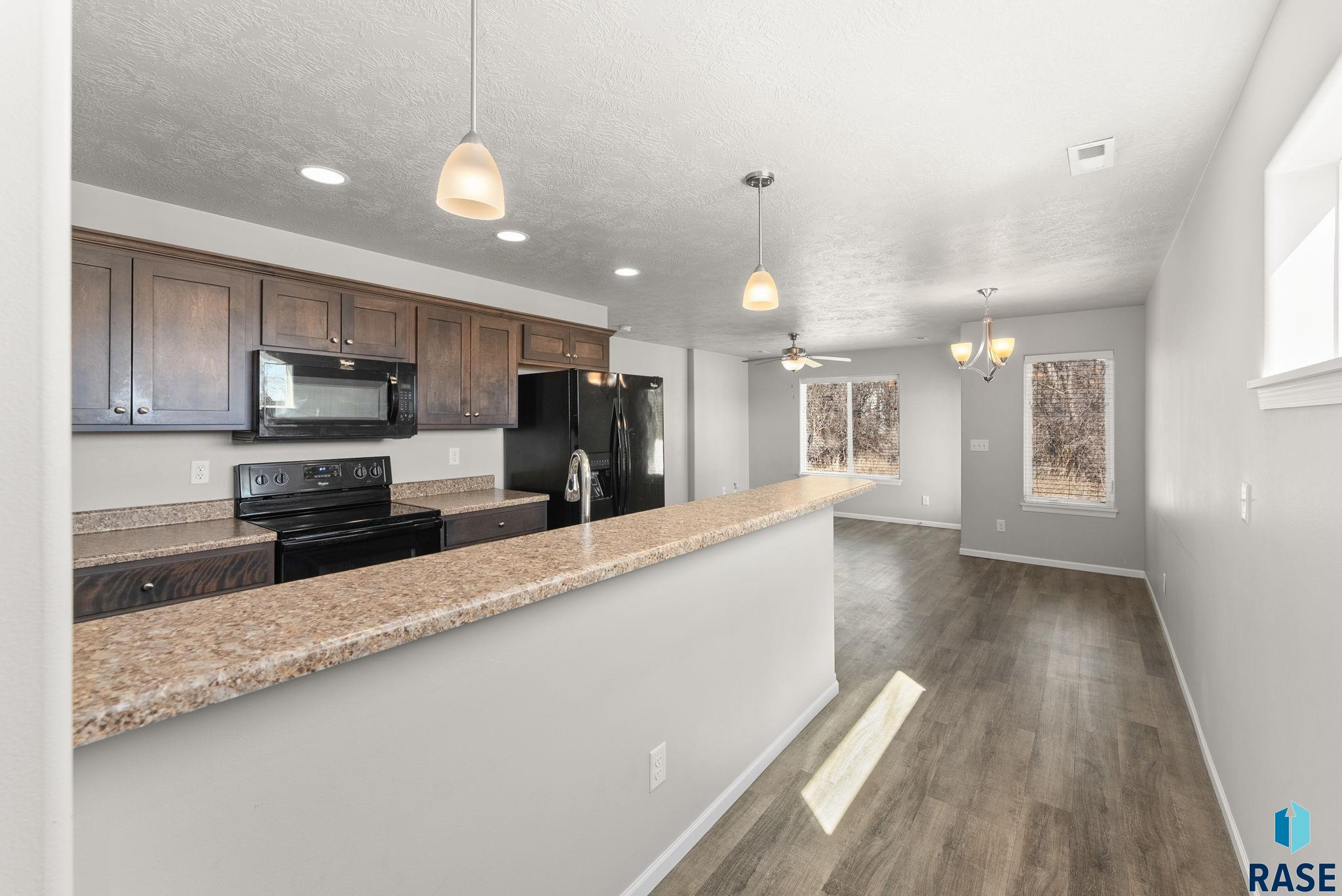 314 Macey Ave Avenue, Harrisburg, South Dakota image 4