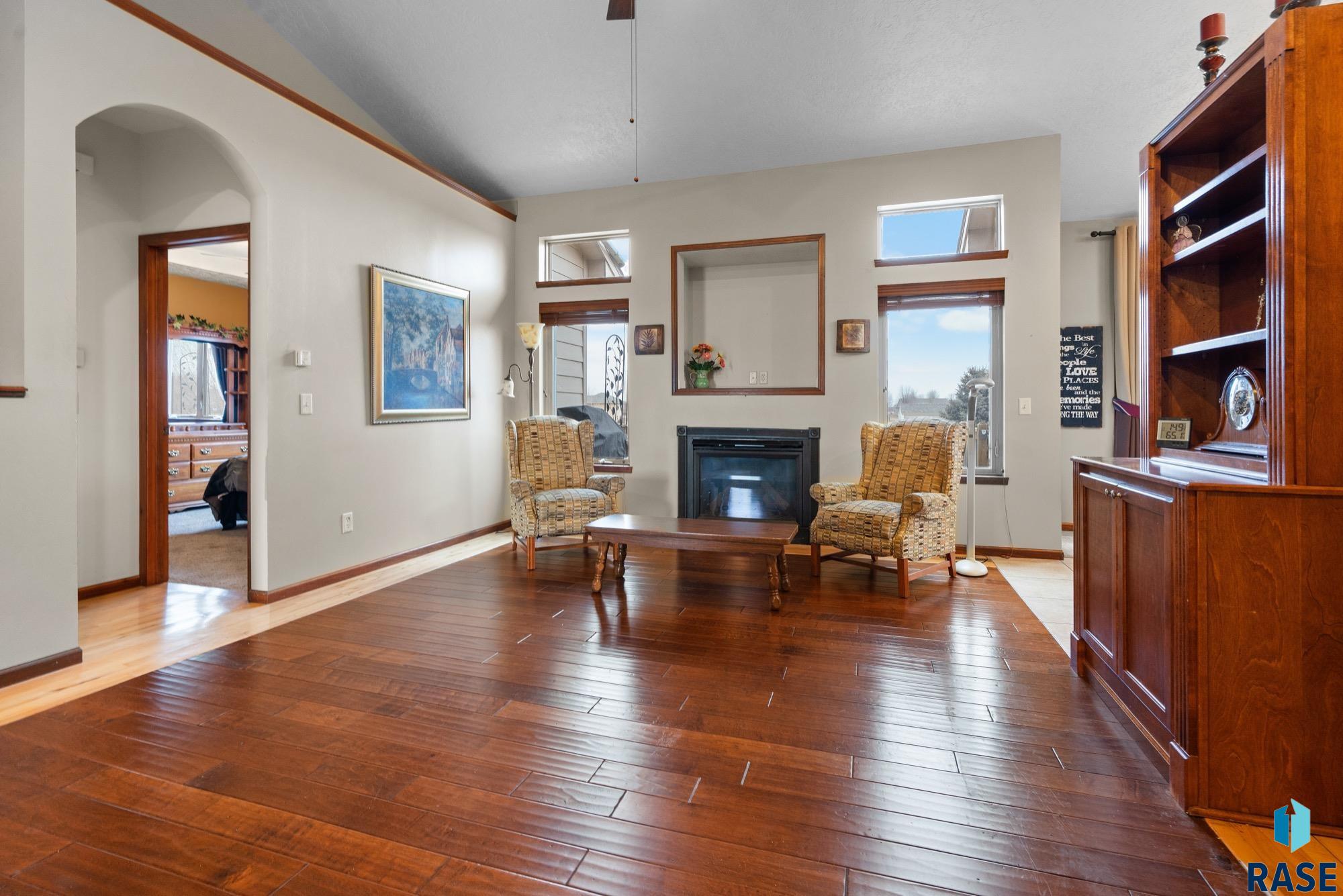 7408 W 58th St Street, Sioux Falls, New Jersey image 4