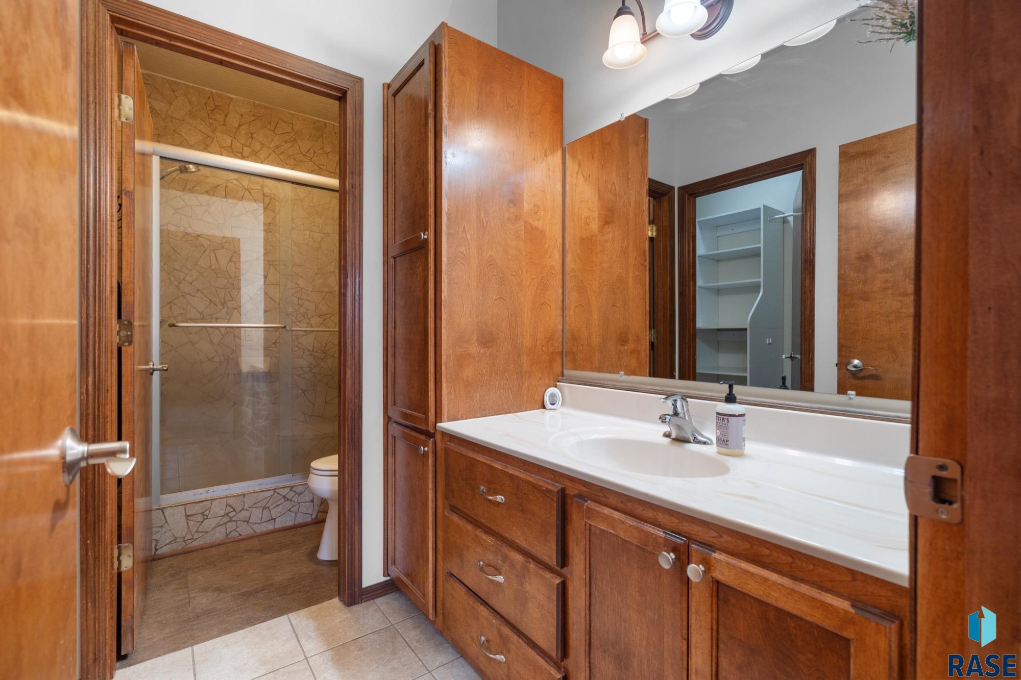 7408 W 58th St Street, Sioux Falls, New Jersey image 16