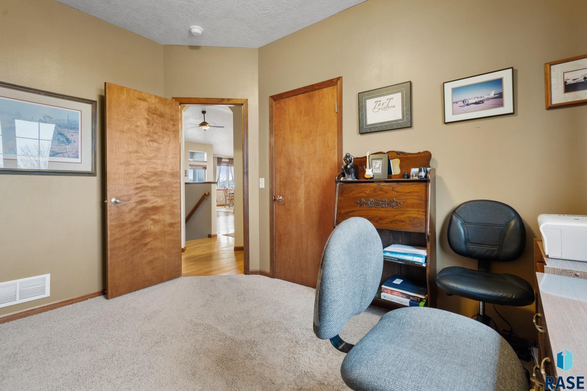7408 W 58th St Street, Sioux Falls, New Jersey image 17